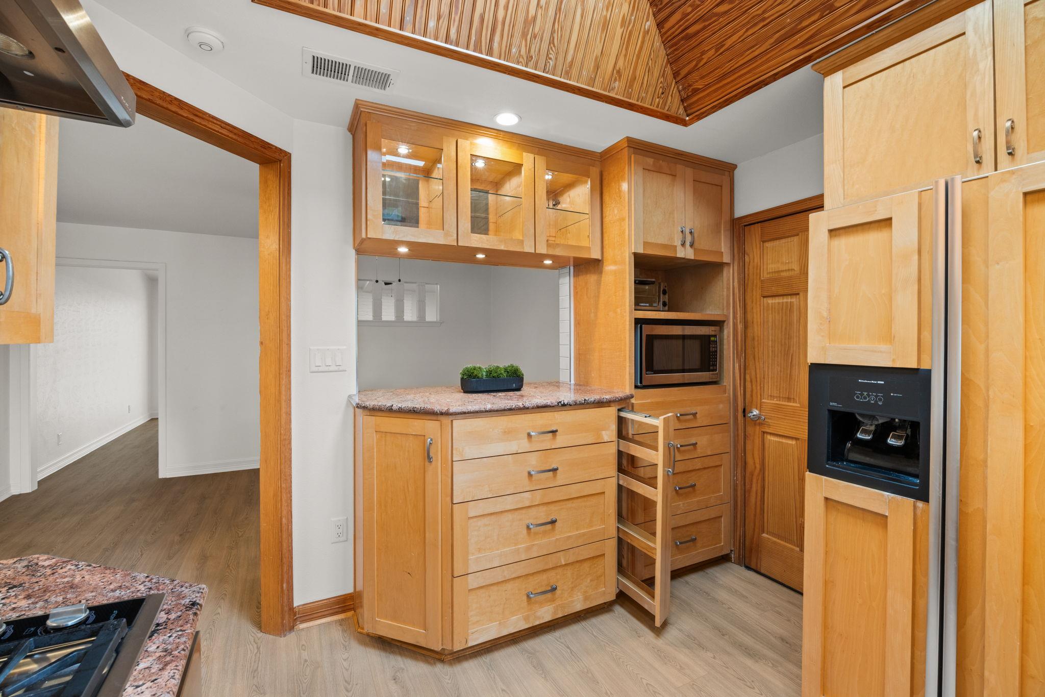 2515 Aldford Dr, Austin, TX 78745