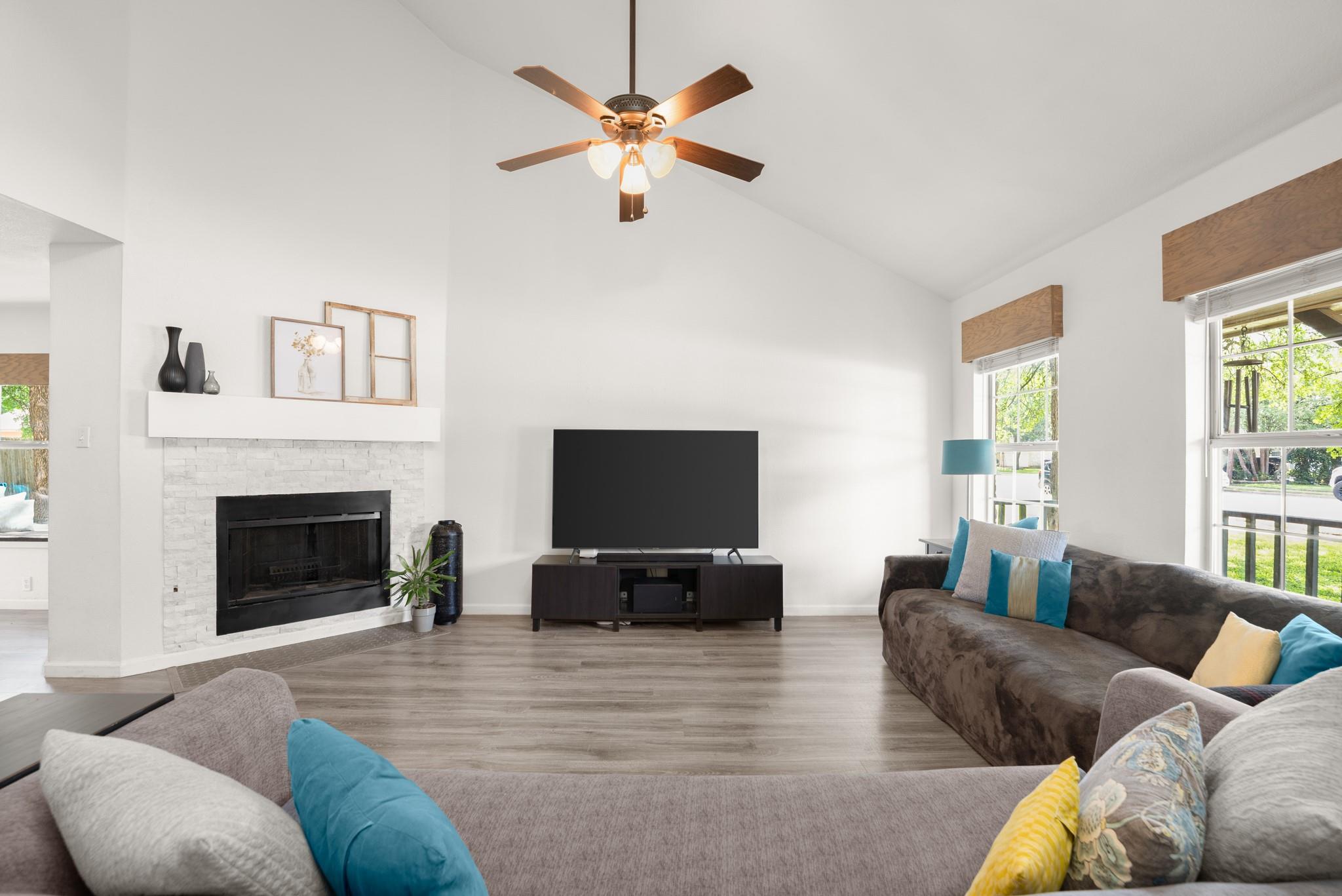 1812 Sylvia Ln, Round Rock, TX 78681