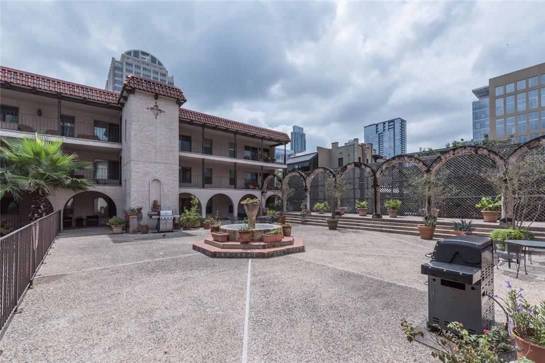 505 W 7th St # 103, Austin, TX 78701