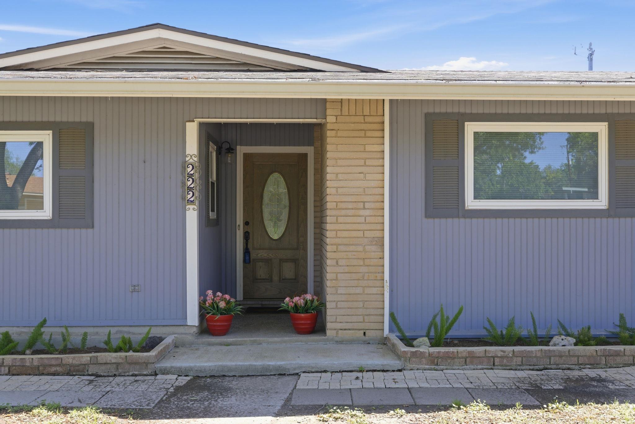 222 Sonata Dr, San Antonio, TX 78216