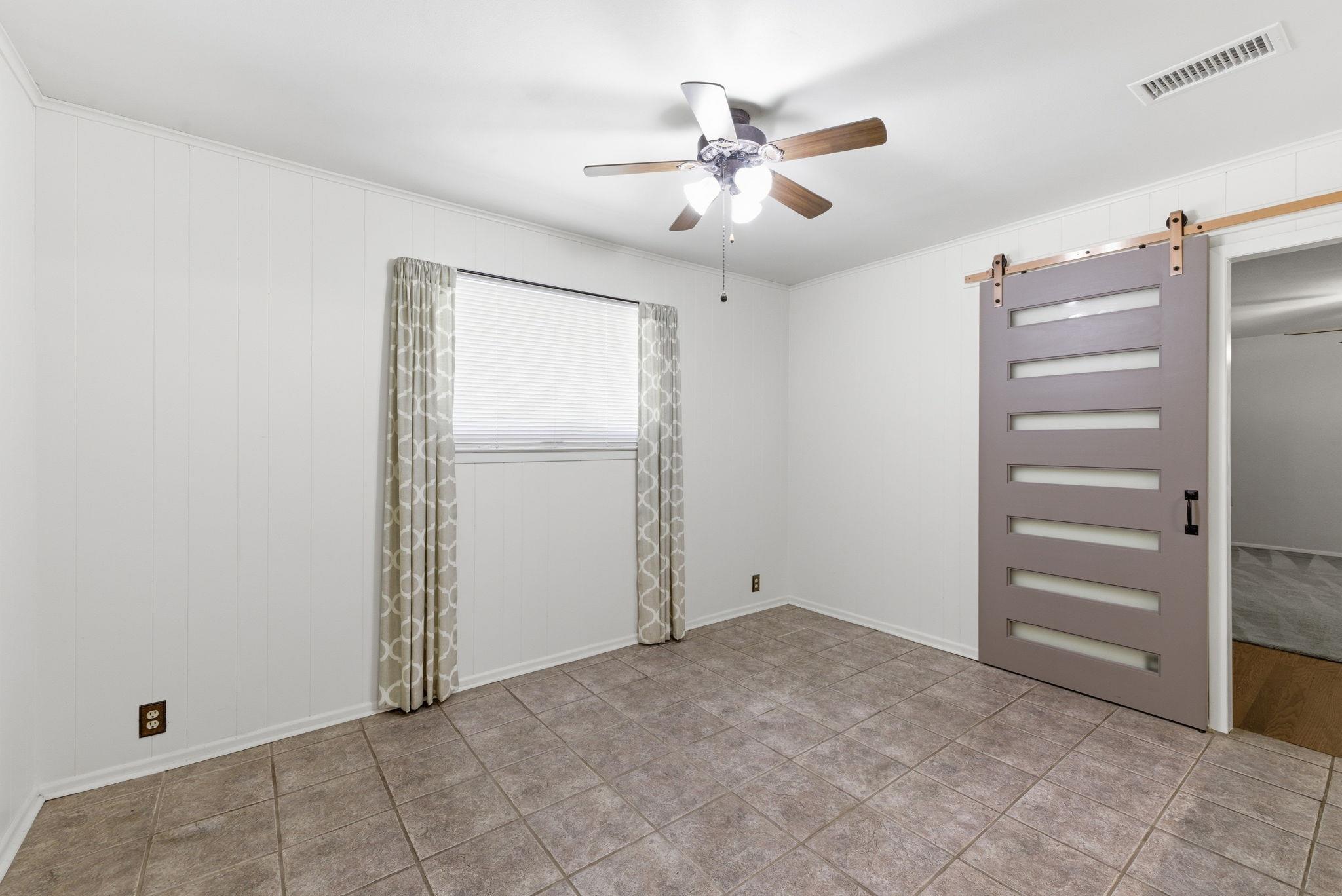 222 Sonata Dr, San Antonio, TX 78216