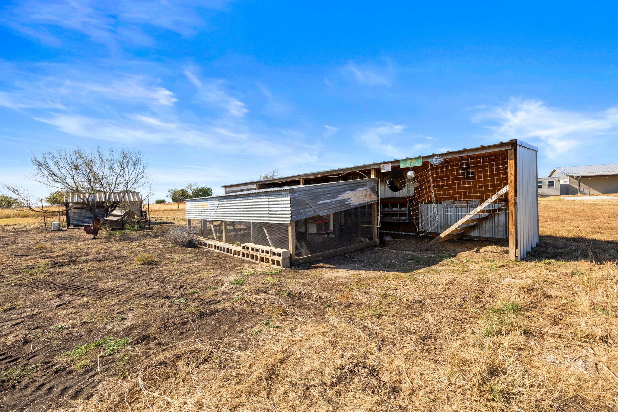 5777 County Road 236 Rd, Liberty Hill, TX 78642