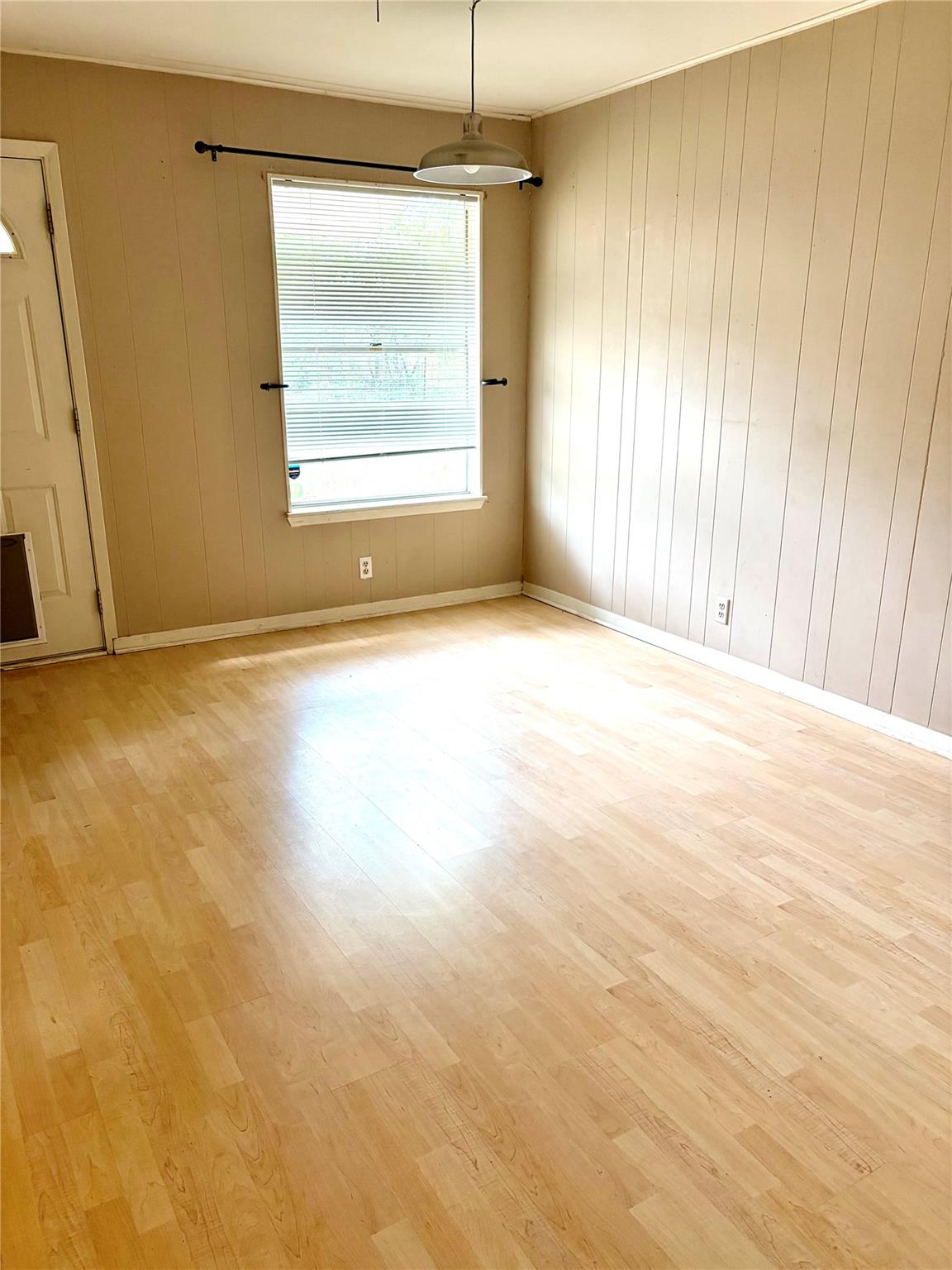 8209 Easter Cv, Austin, TX 78757