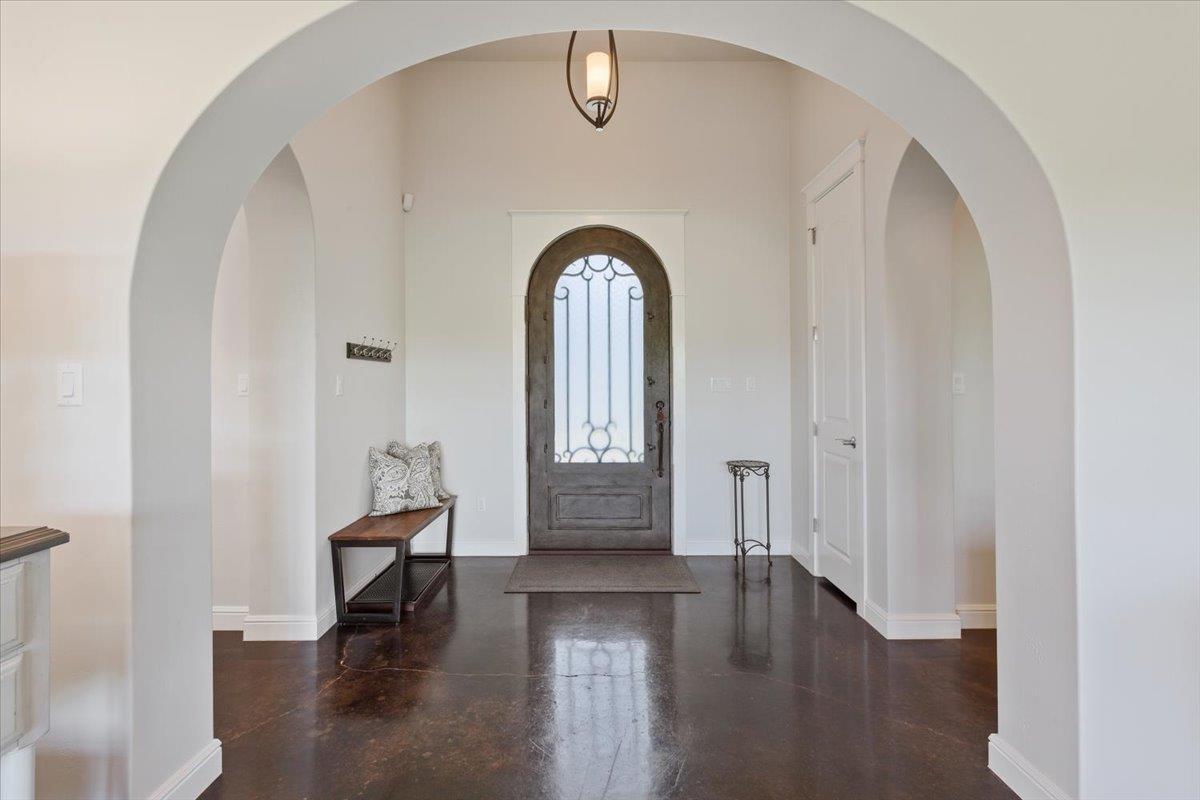 2501 Woodbine Cir, Georgetown, TX 78628