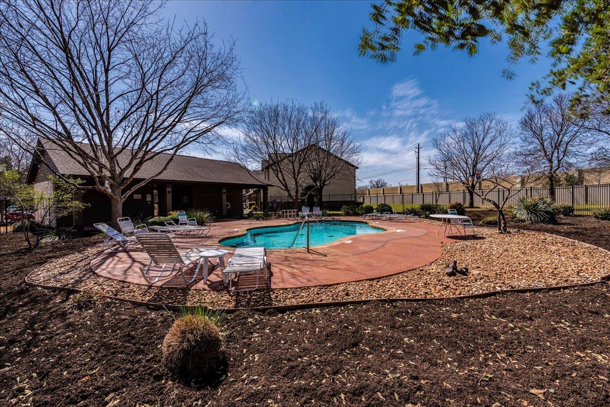 1721 Monahans Ln, Austin, TX 78748