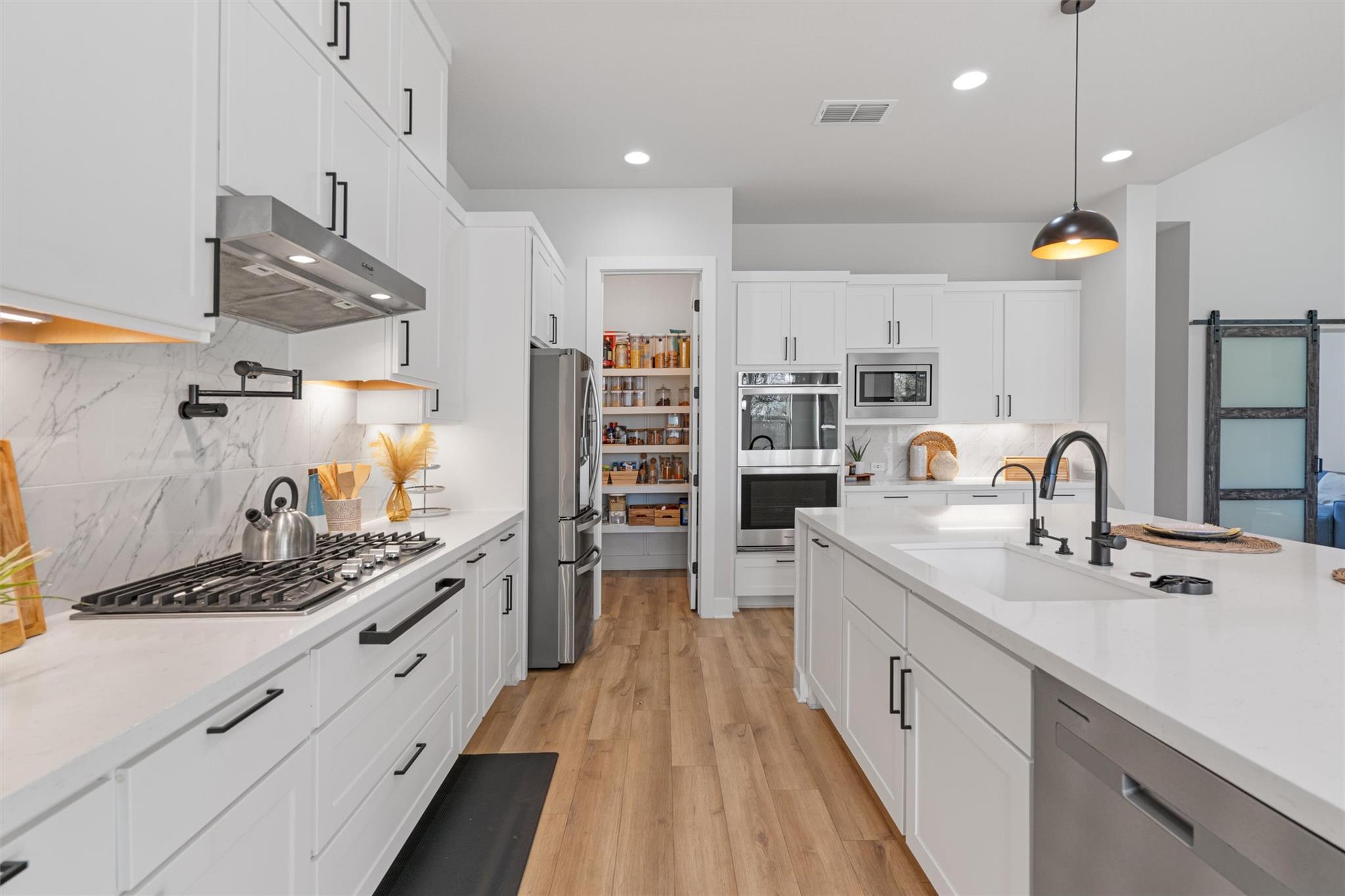 264 Wellborn Road Rd, Liberty Hill, TX 78642