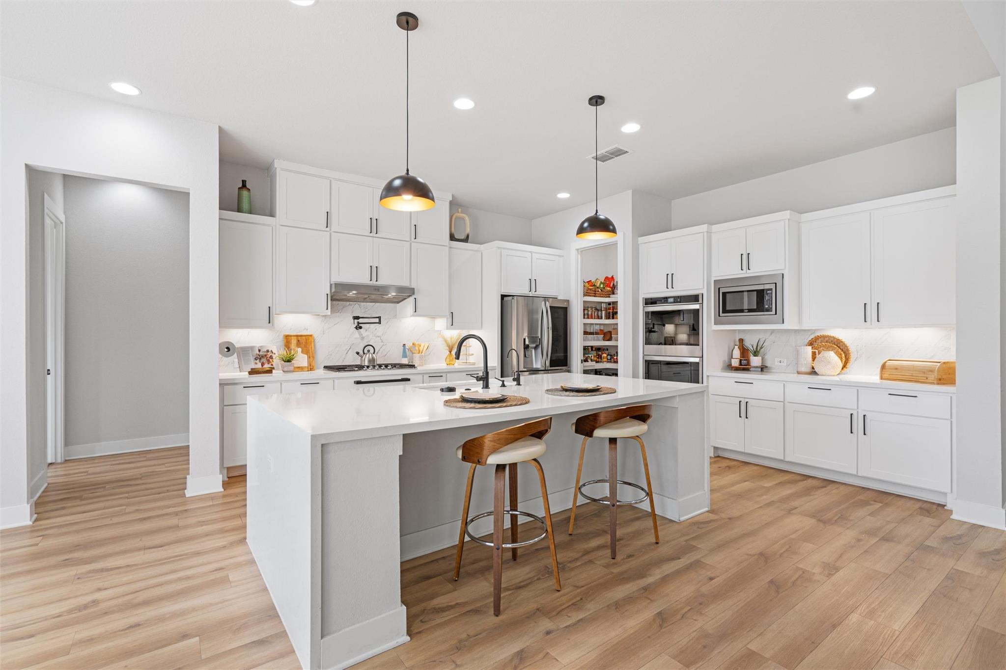 264 Wellborn Road Rd, Liberty Hill, TX 78642