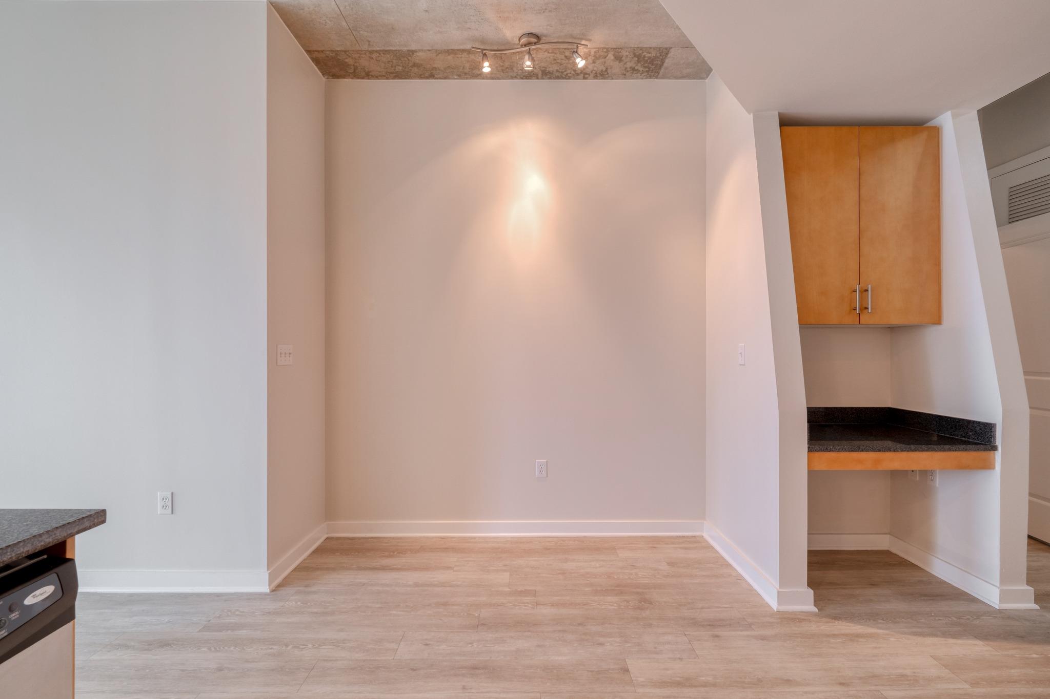 360 Nueces St # 2407, Austin, TX 78701