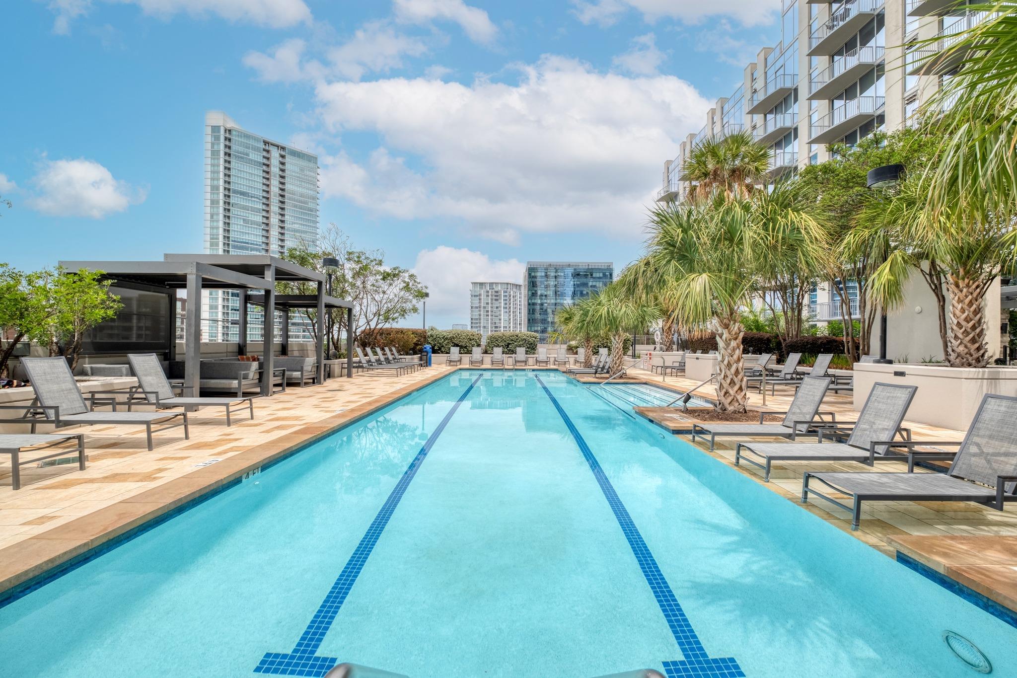 360 Nueces St # 2407, Austin, TX 78701