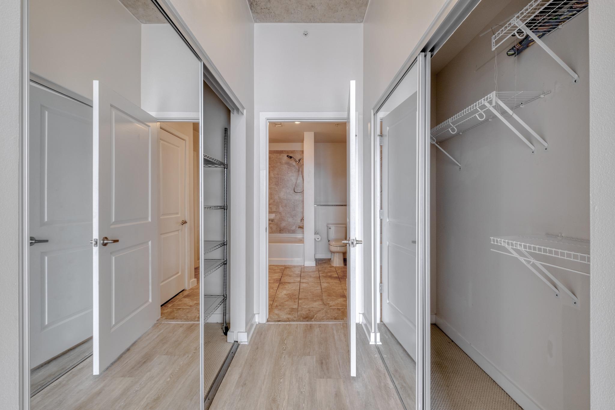 360 Nueces St # 2407, Austin, TX 78701