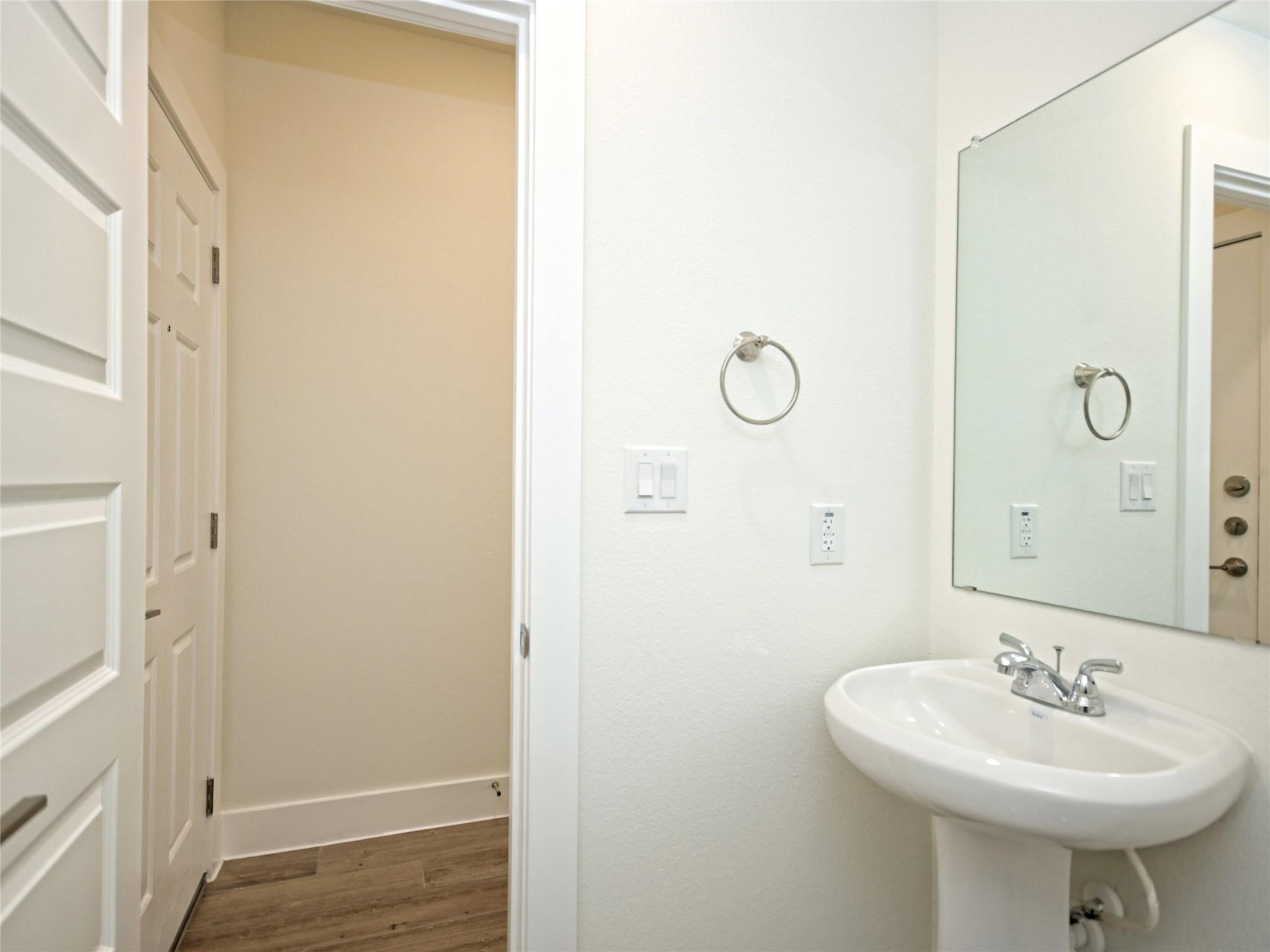 415 Parkline Dr, Georgetown, TX 78626