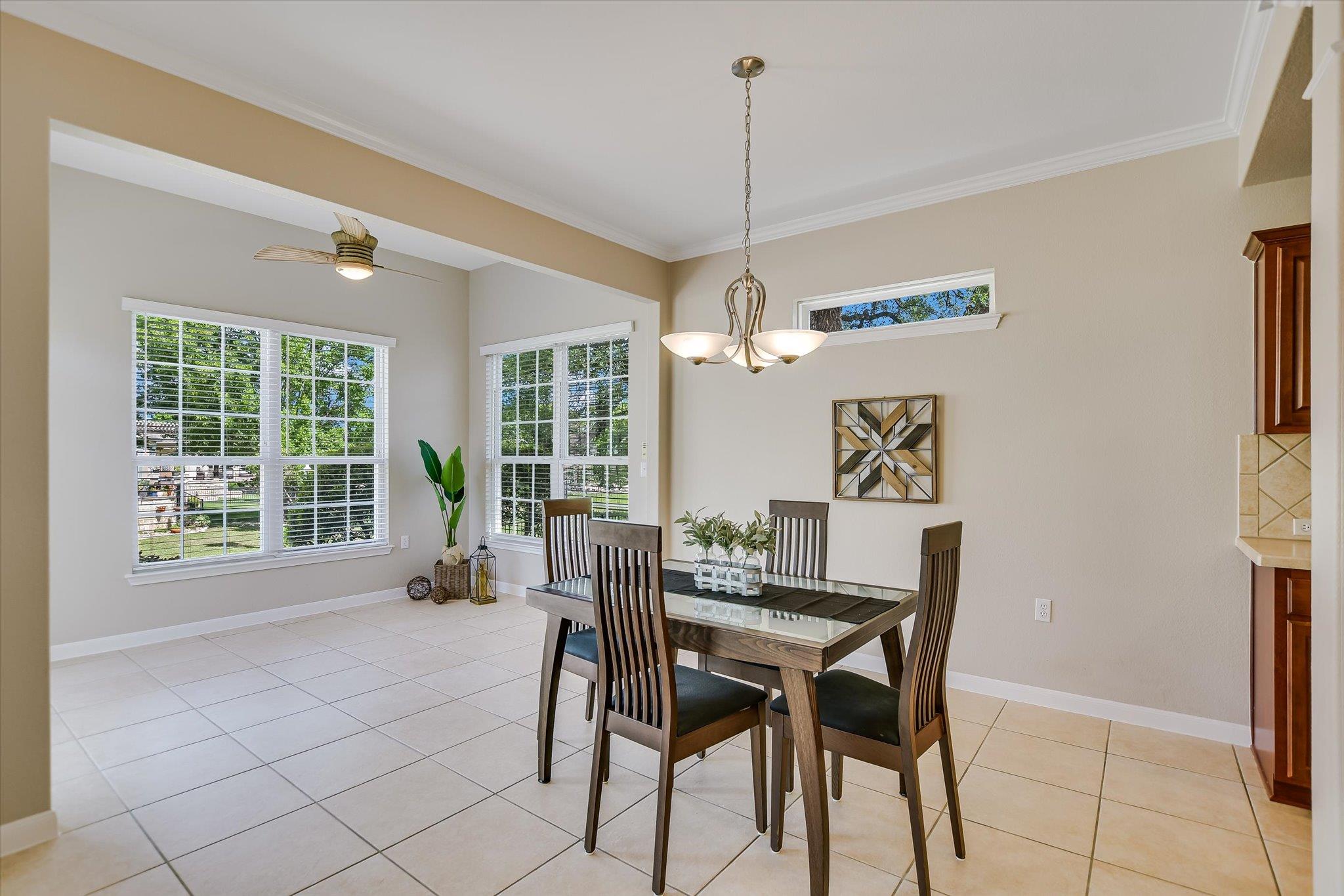 305 Rosecliff Dr, Georgetown, TX 78633