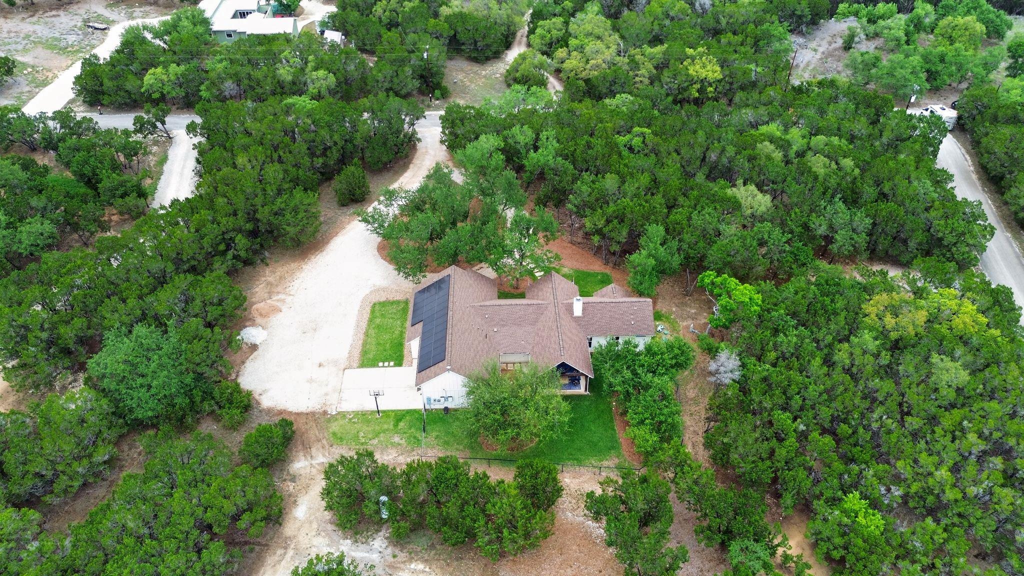 270 Rambling Oaks Dr, Wimberley, TX 78676