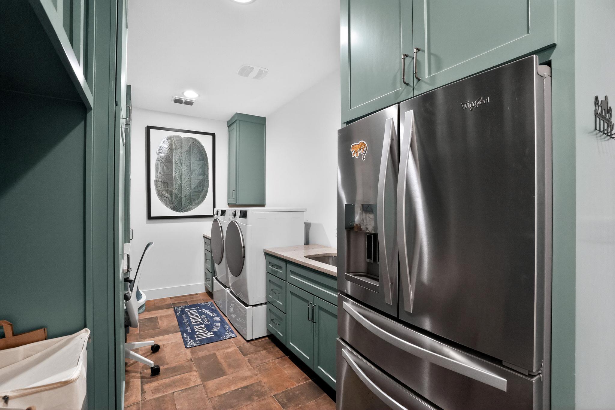 270 Rambling Oaks Dr, Wimberley, TX 78676