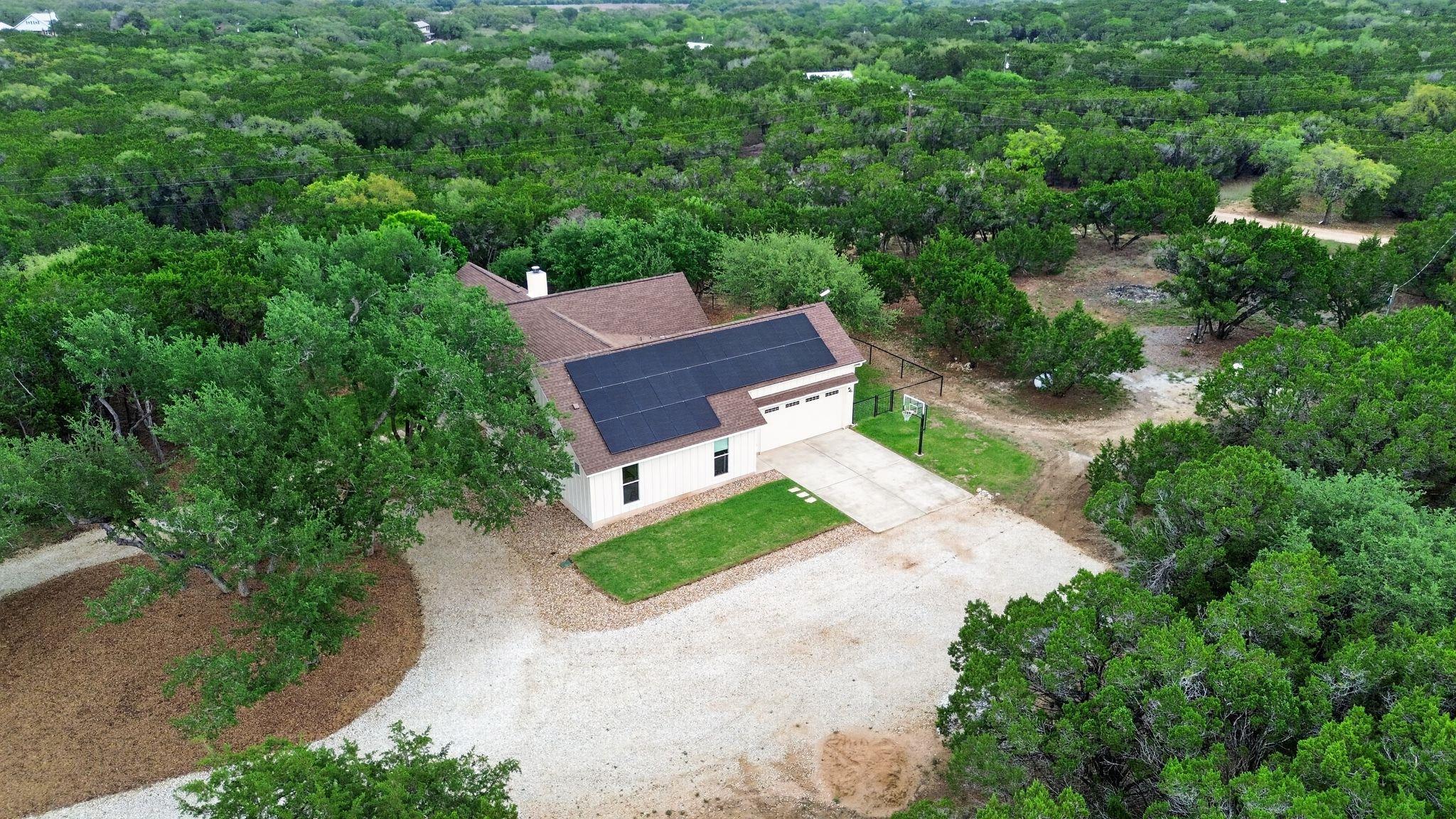 270 Rambling Oaks Dr, Wimberley, TX 78676