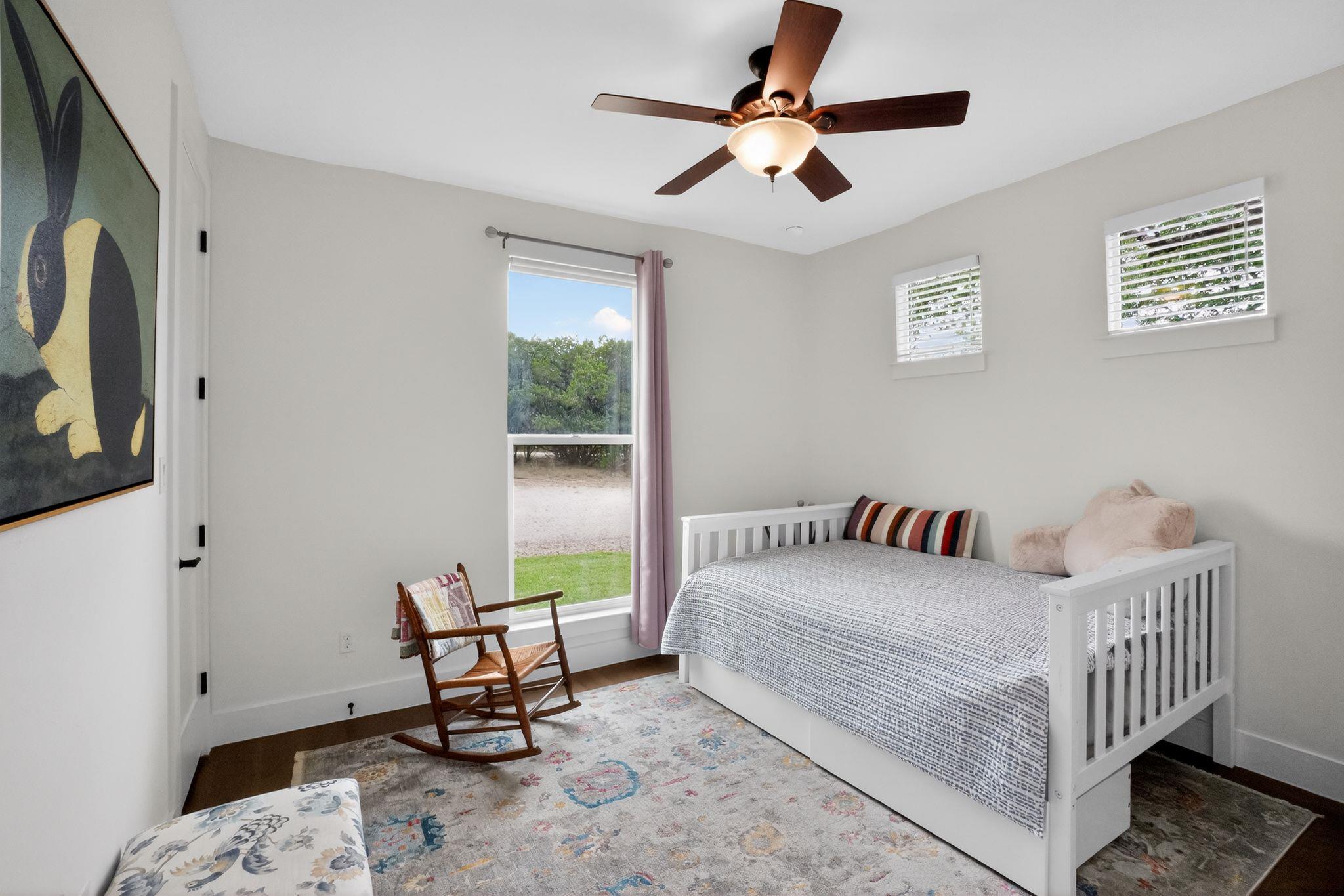 270 Rambling Oaks Dr, Wimberley, TX 78676