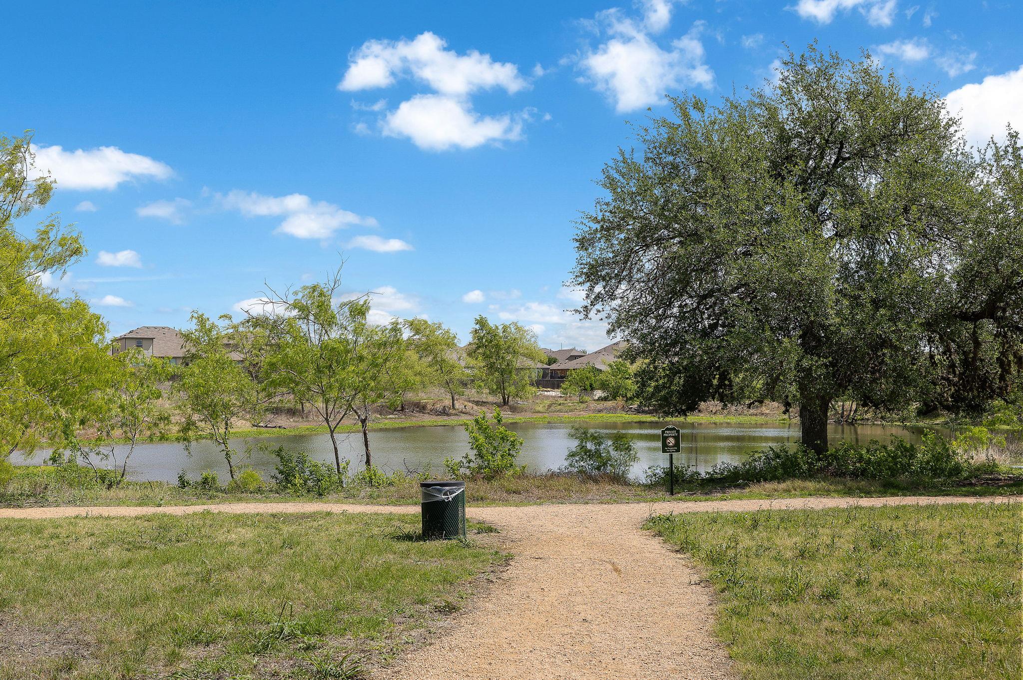 7520 Kinross Trl, Austin, TX 78754