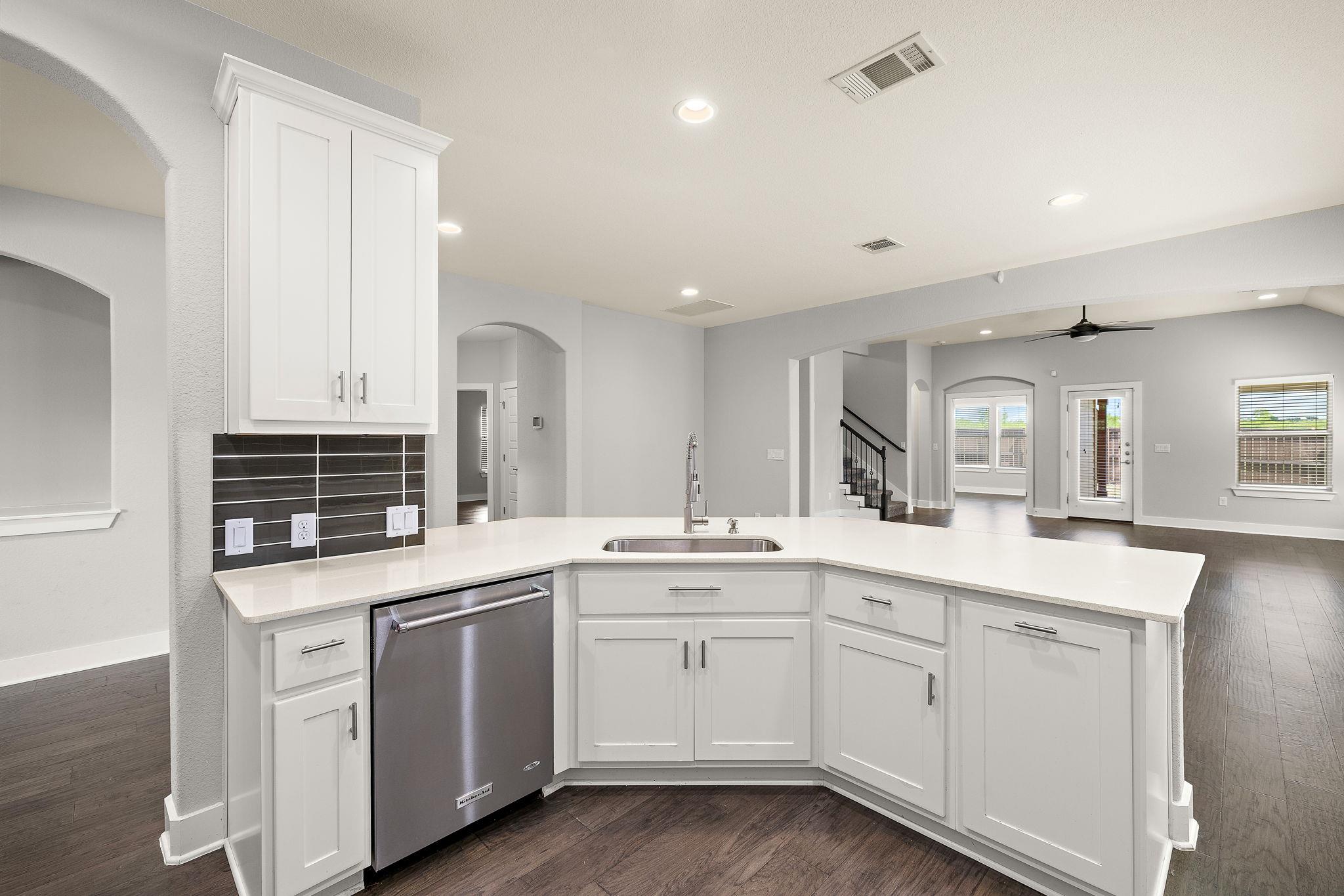 7520 Kinross Trl, Austin, TX 78754