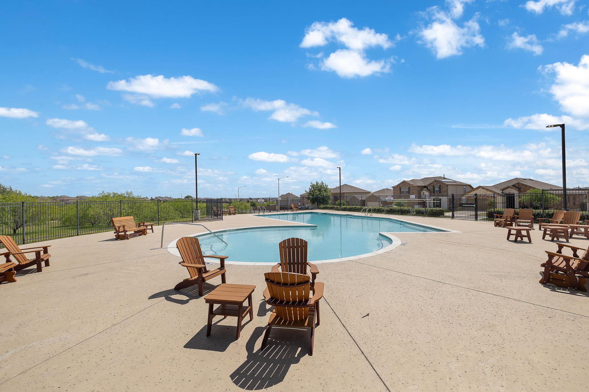 7520 Kinross Trl, Austin, TX 78754