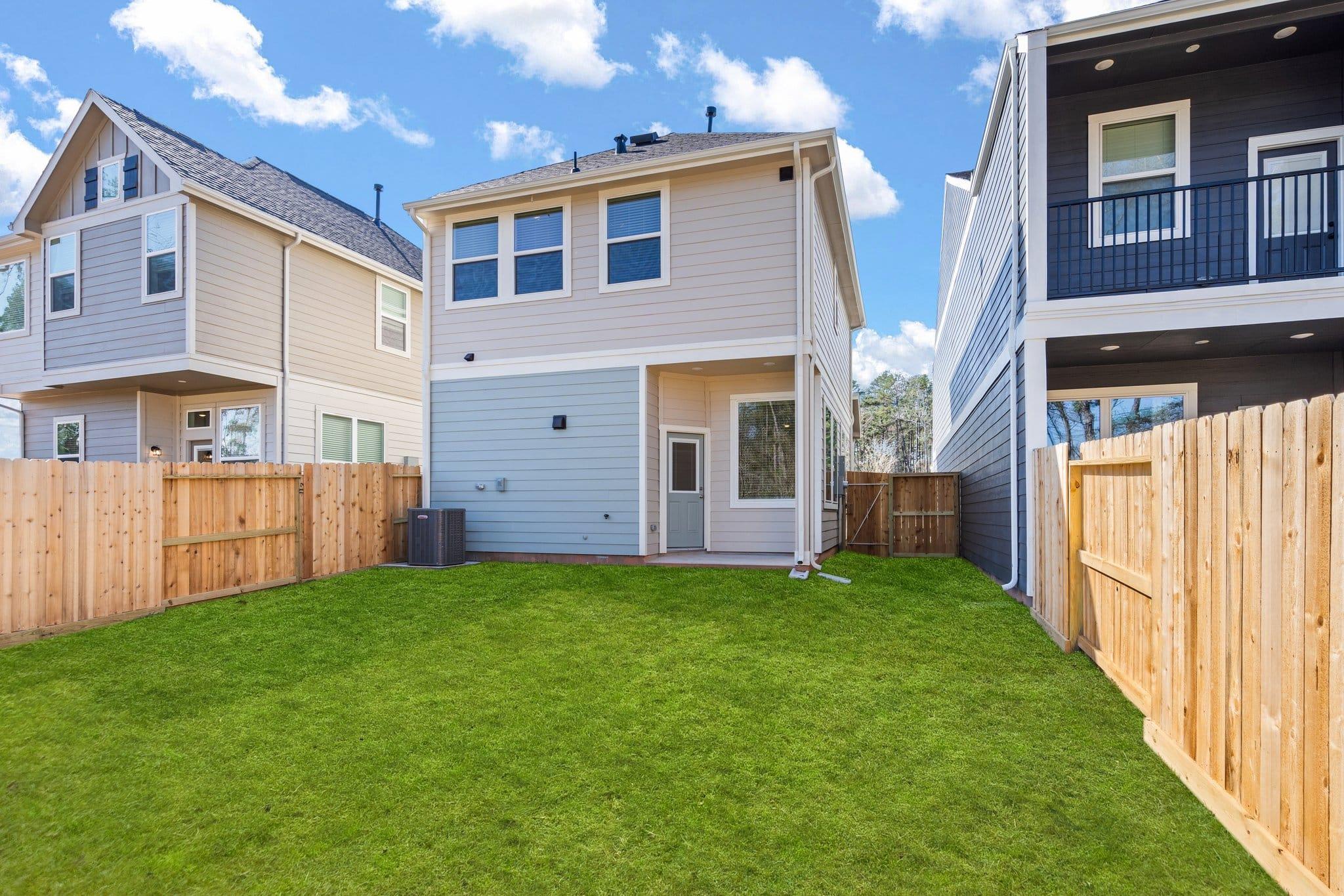 215 Flora Springs Cv, Liberty Hill, TX 78642