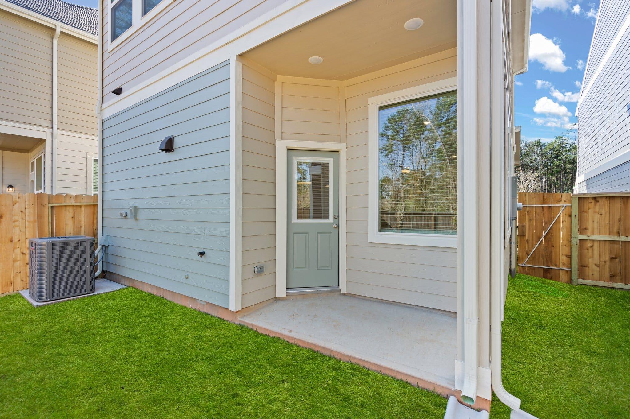 215 Flora Springs Cv, Liberty Hill, TX 78642