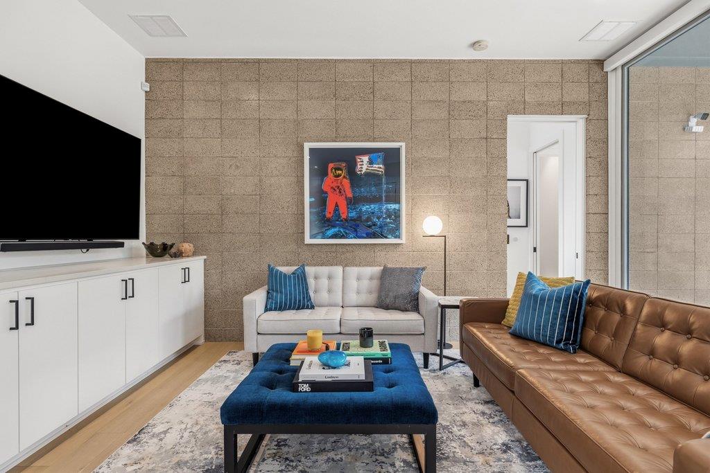 613 W Mary St # B, Austin, TX 78704