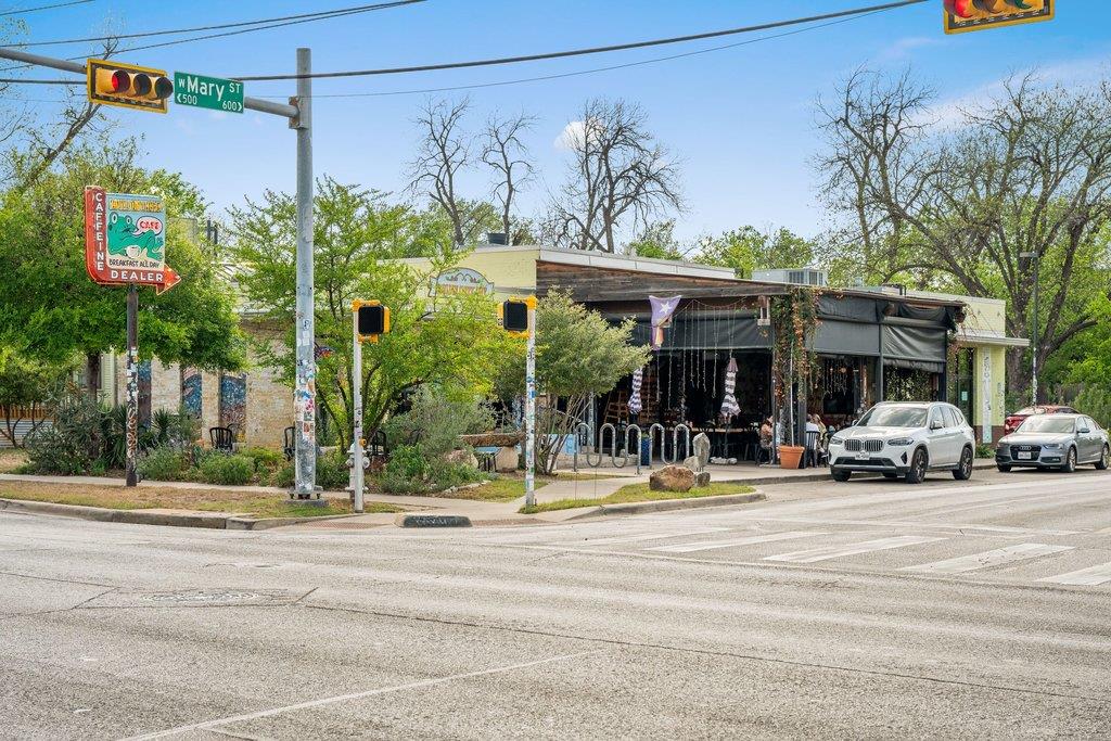 613 W Mary St # B, Austin, TX 78704