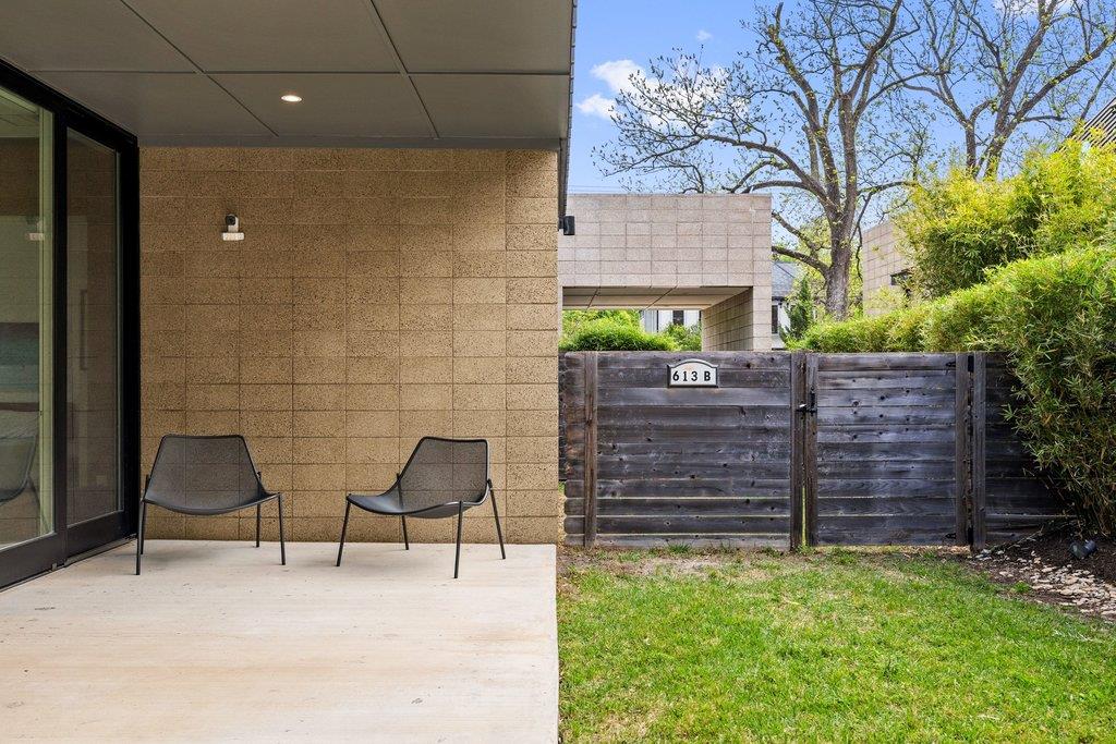 613 W Mary St # B, Austin, TX 78704