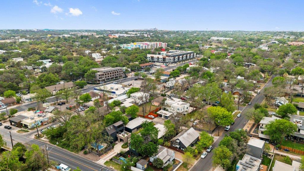 613 W Mary St # B, Austin, TX 78704