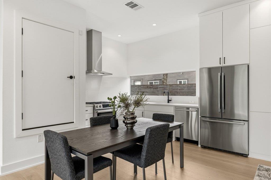 613 W Mary St # B, Austin, TX 78704