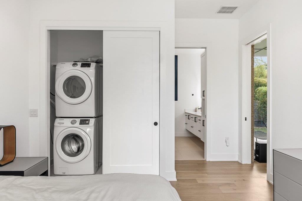 613 W Mary St # B, Austin, TX 78704