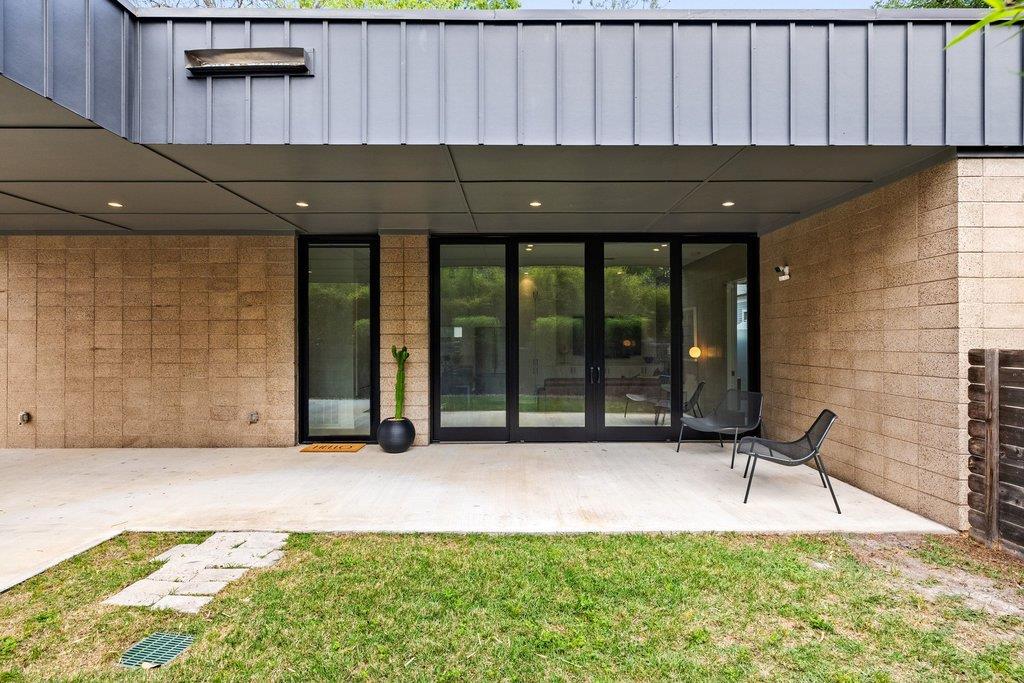 613 W Mary St # B, Austin, TX 78704