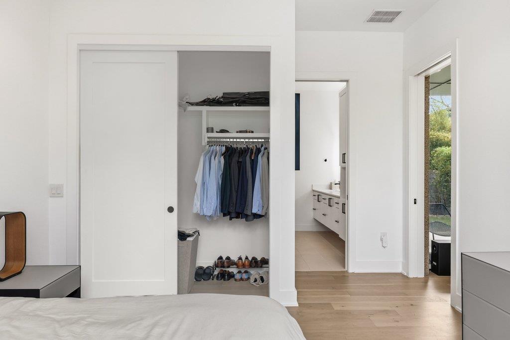 613 W Mary St # B, Austin, TX 78704