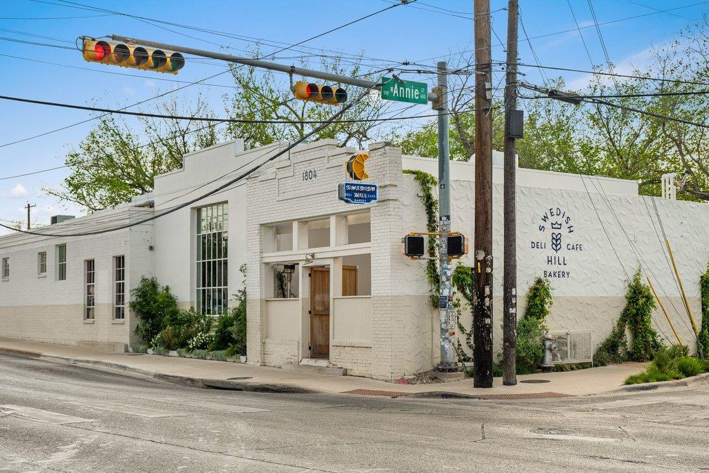 613 W Mary St # B, Austin, TX 78704