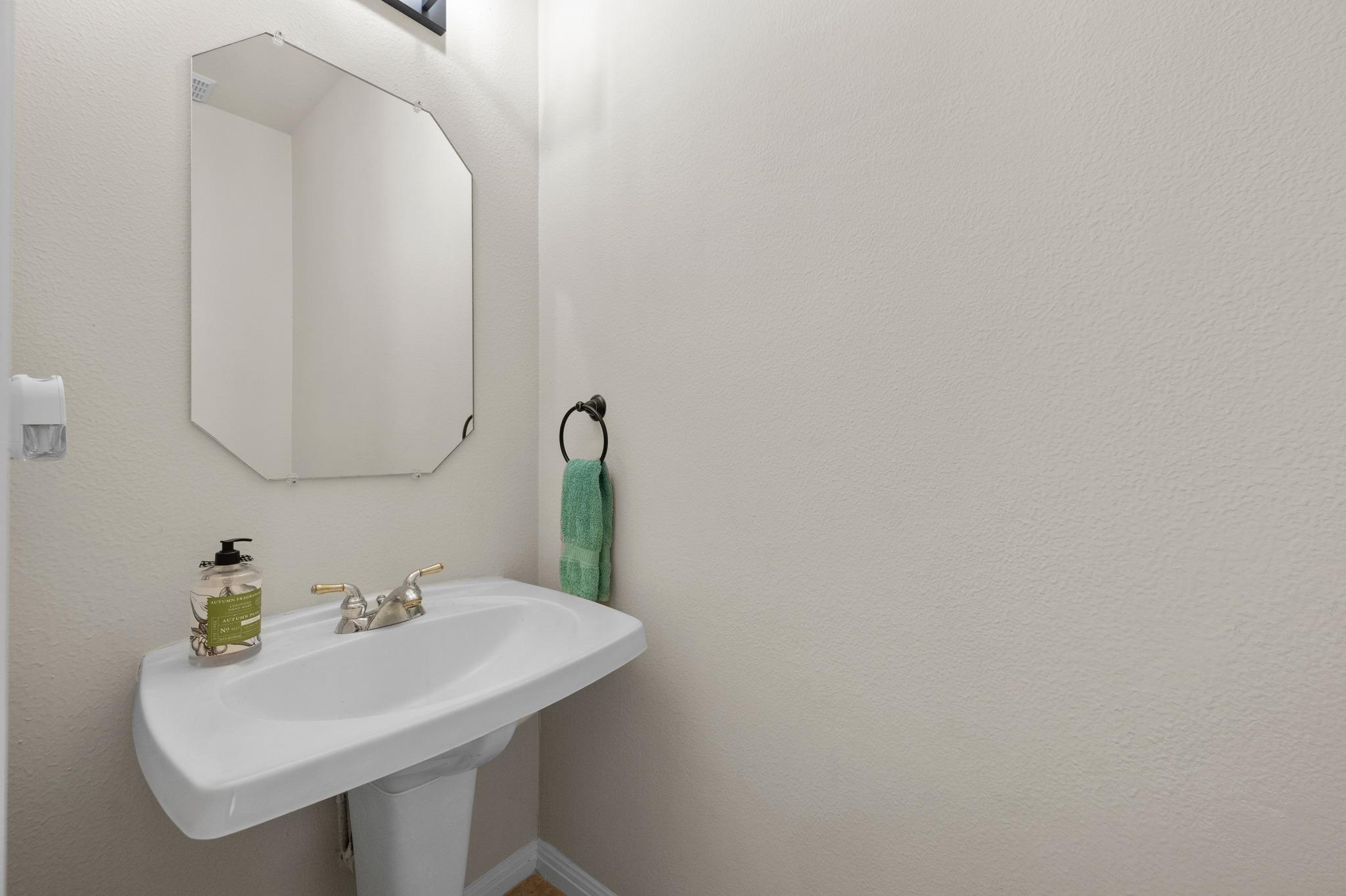 12316 Carlsbad Dr, Austin, TX 78738