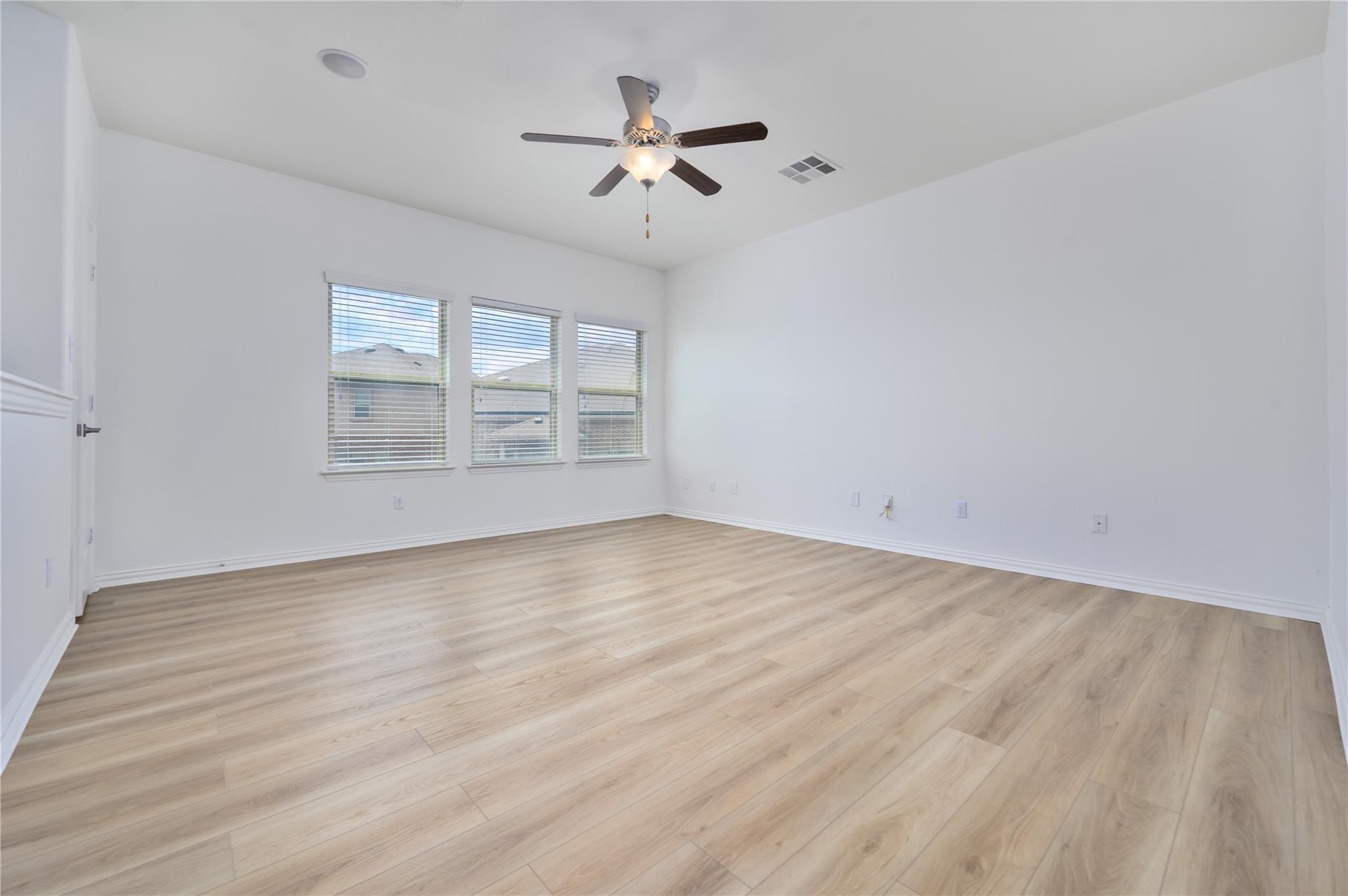 509 Nogales Ln, Leander, TX 78641