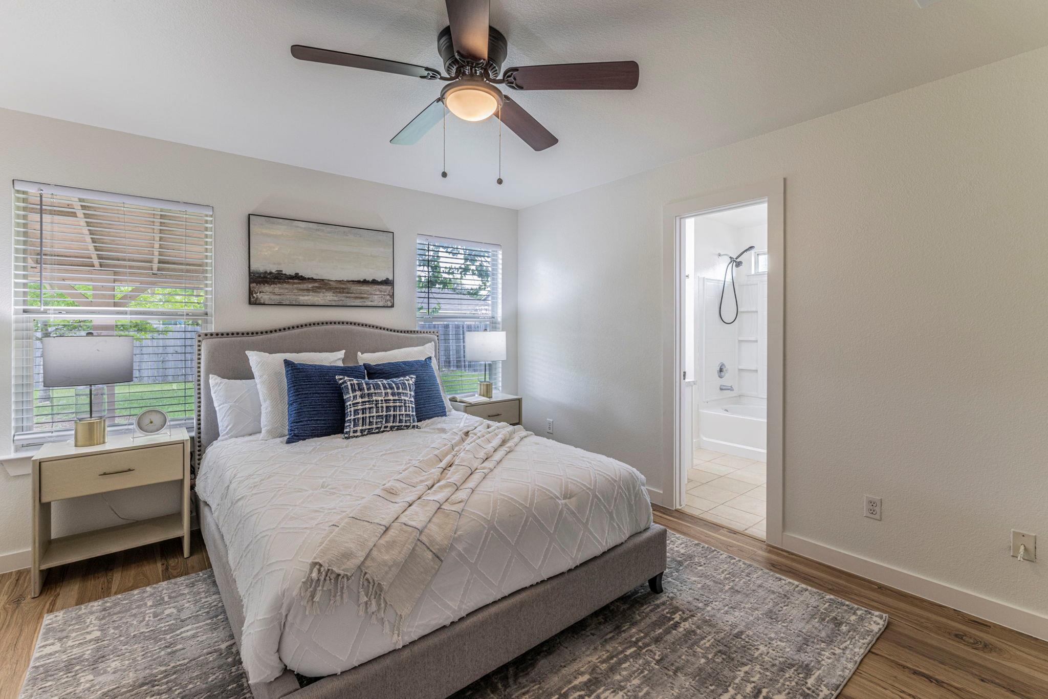 203 Wegstrom St, Hutto, TX 78634