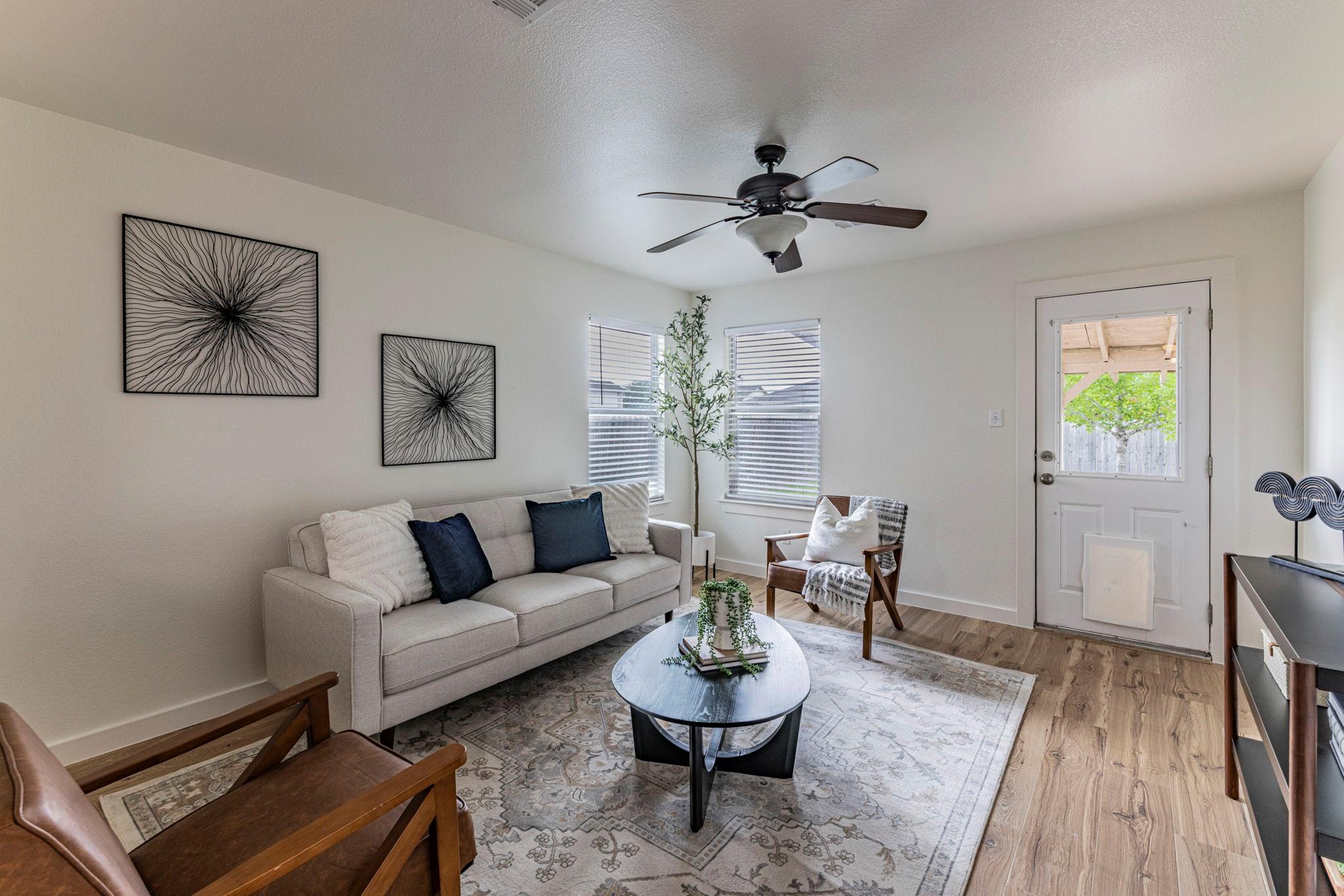 203 Wegstrom St, Hutto, TX 78634