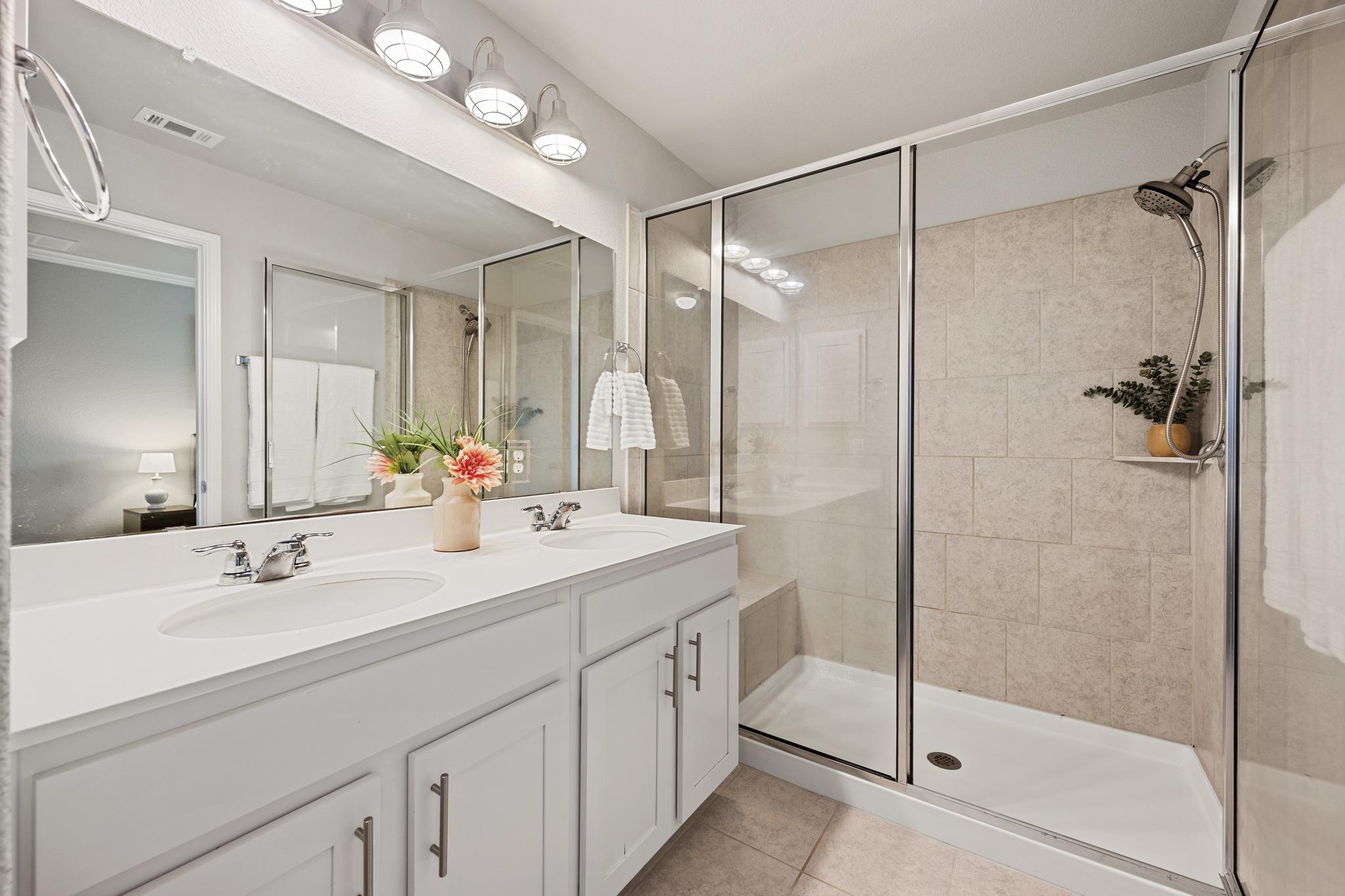 227 Callahan Ln, Leander, TX 78641