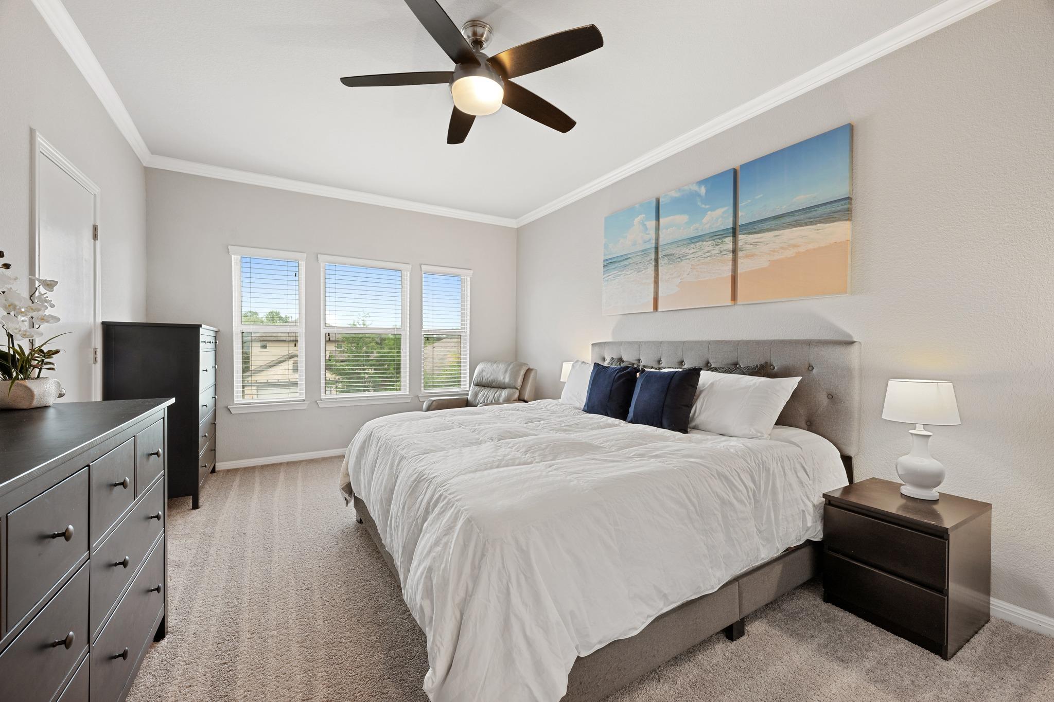 227 Callahan Ln, Leander, TX 78641