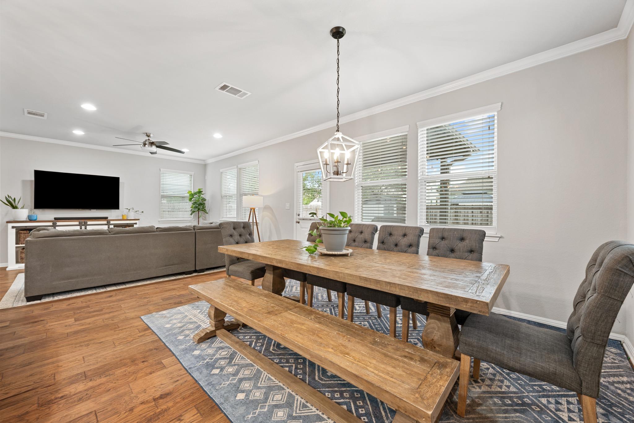 227 Callahan Ln, Leander, TX 78641