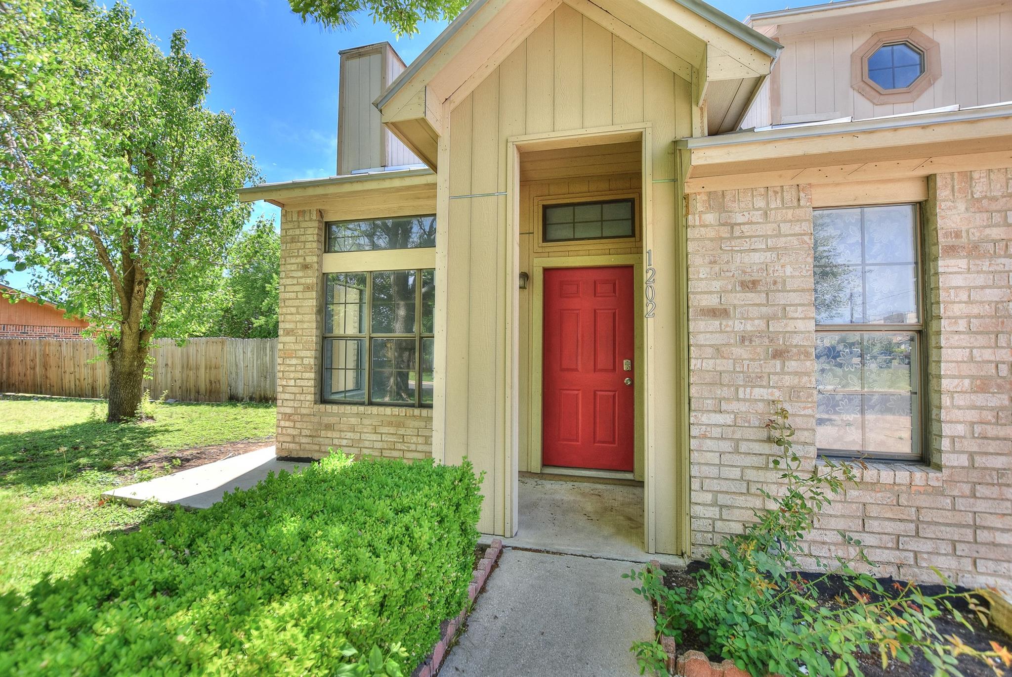 1202 Southwalk St, Georgetown, TX 78626
