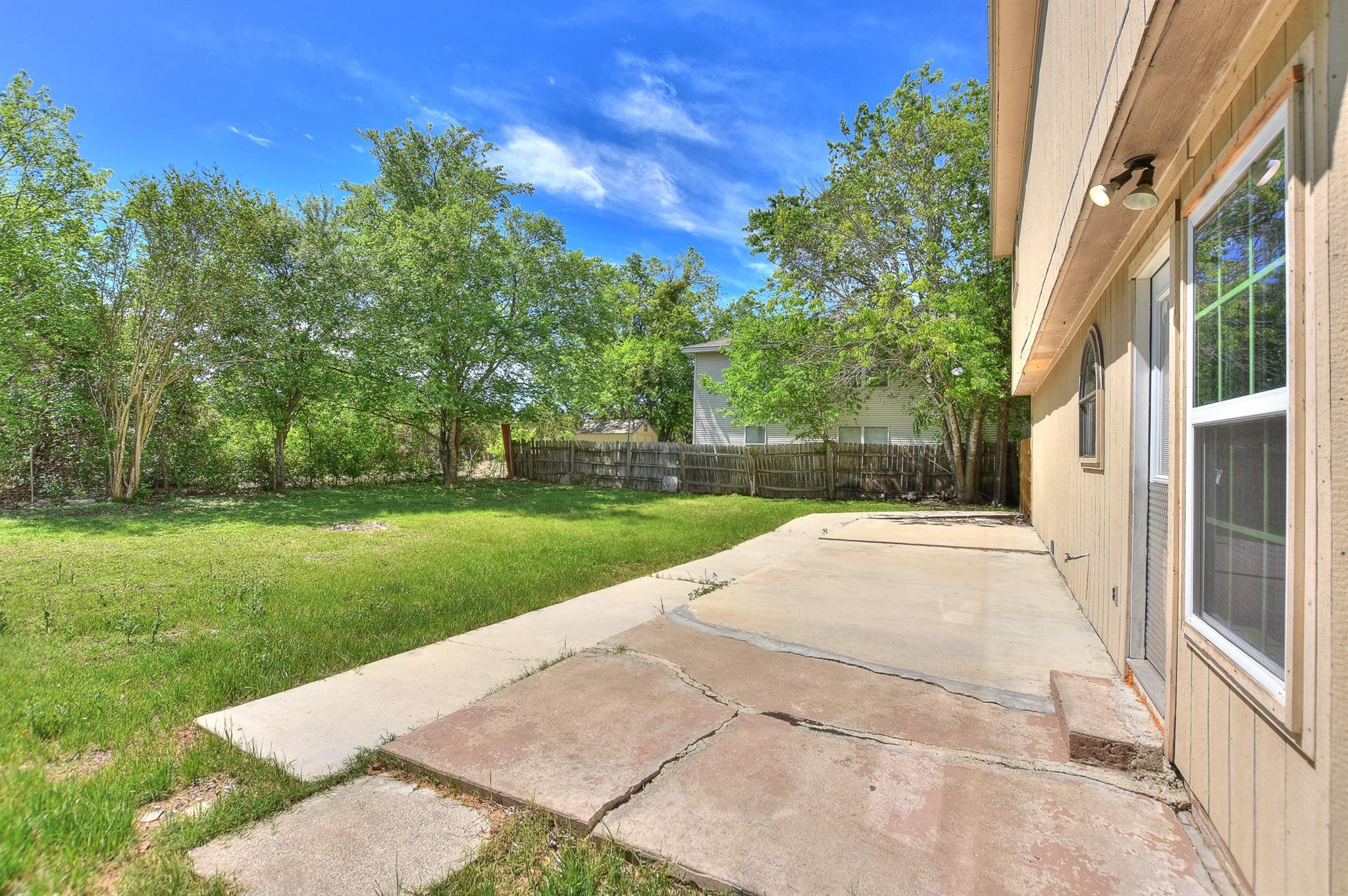 1202 Southwalk St, Georgetown, TX 78626