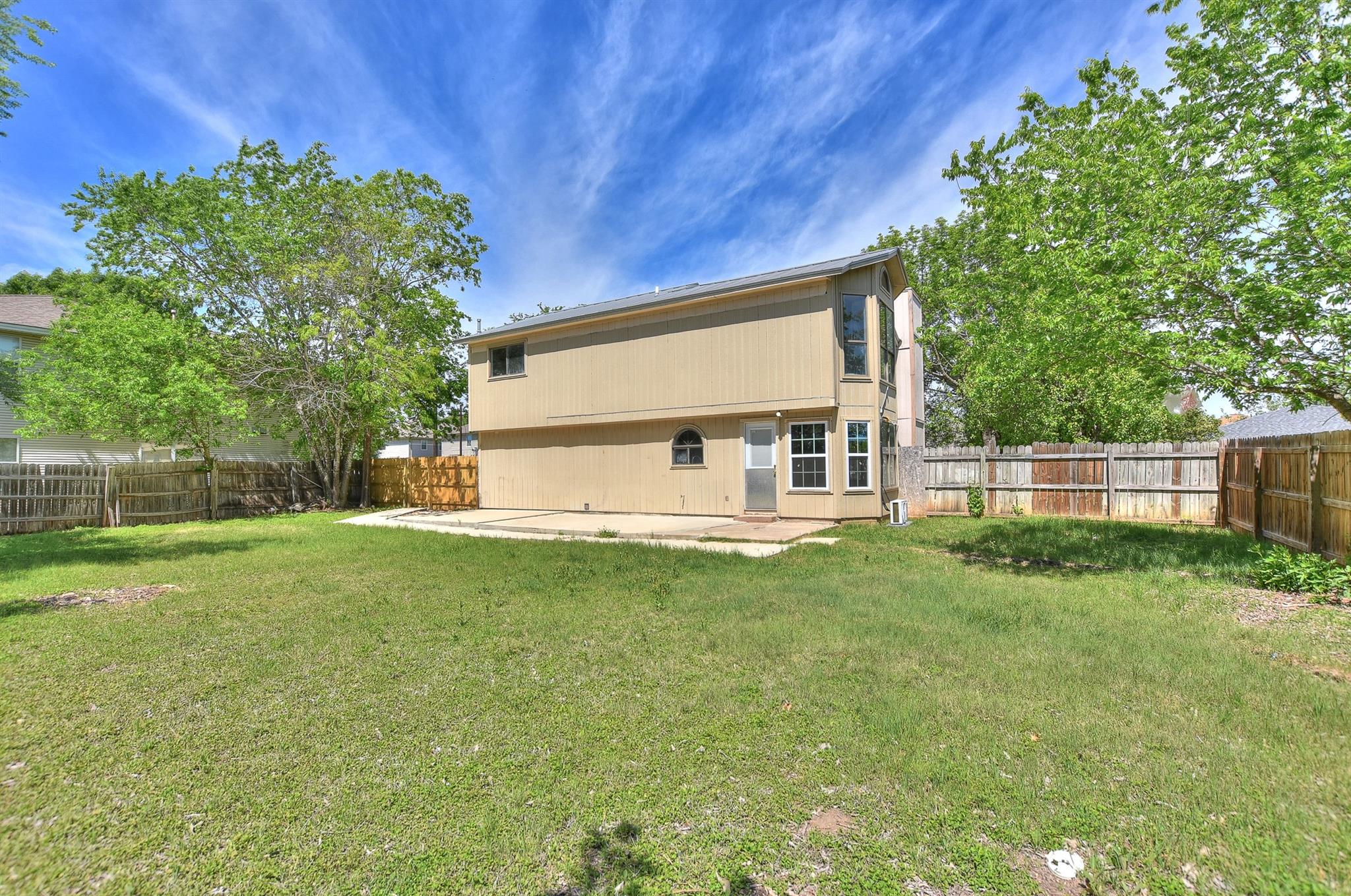 1202 Southwalk St, Georgetown, TX 78626