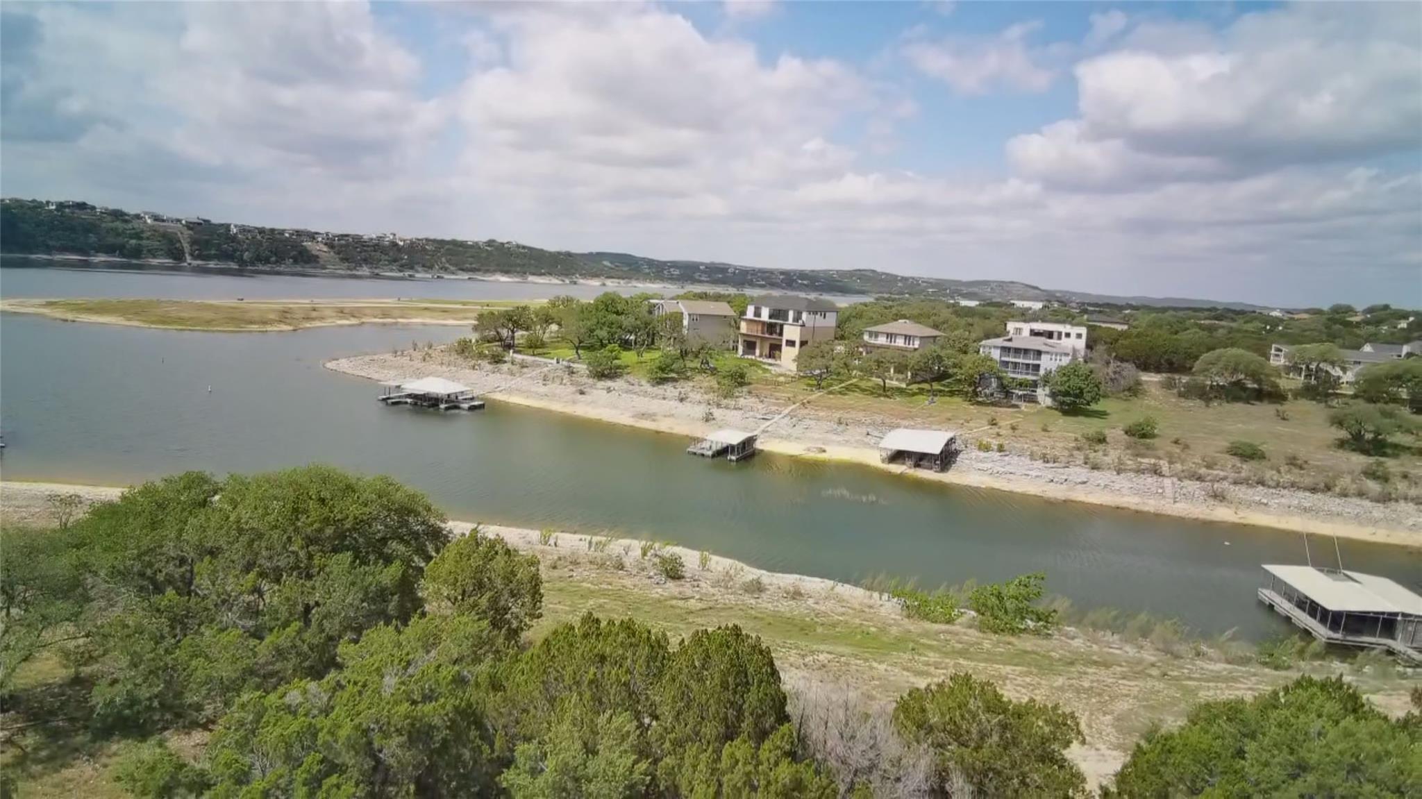 2900 Constitution Dr, Lago Vista, TX 78645