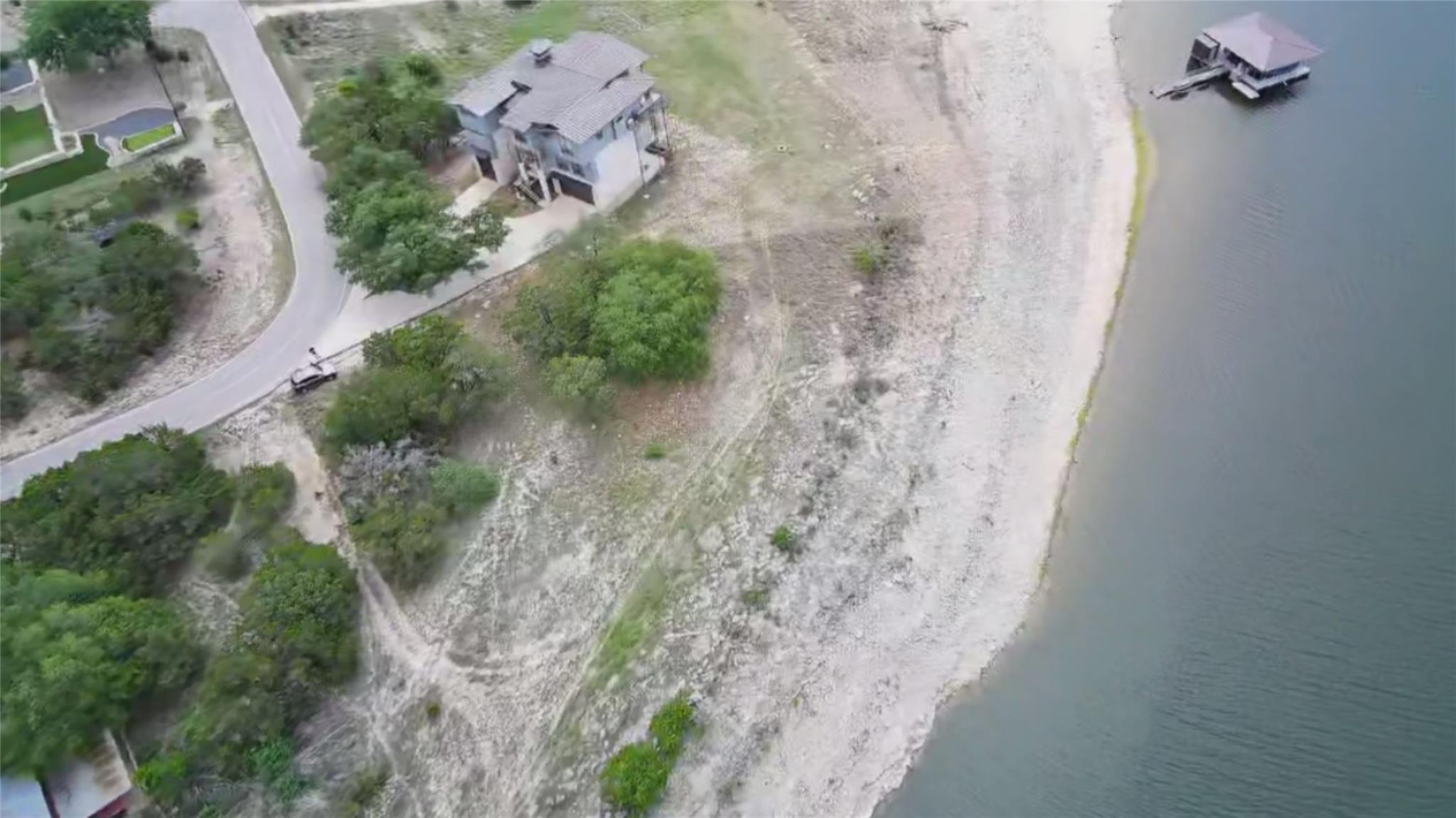 2900 Constitution Dr, Lago Vista, TX 78645