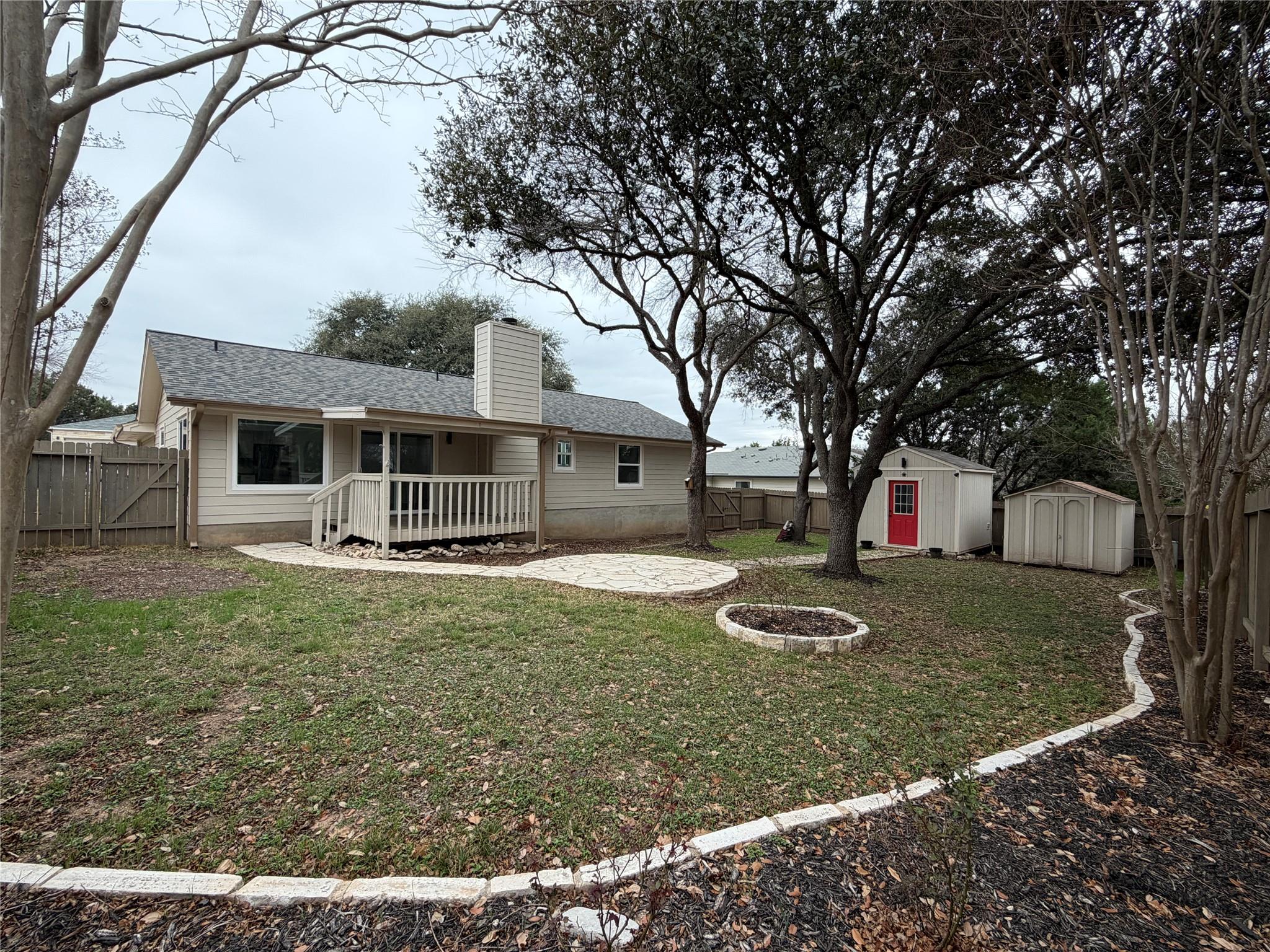 21837 Ticonderoga Ave, Lago Vista, TX 78645