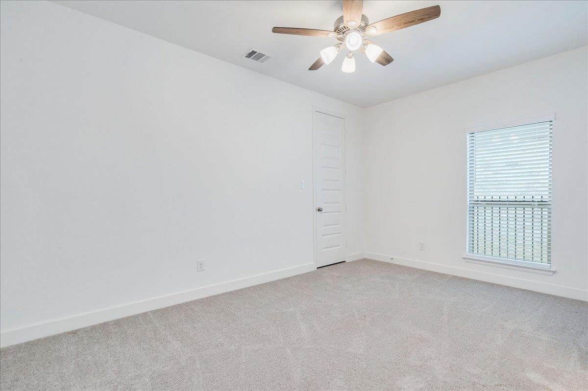 423 Kimble Creek Loop # 71, Kyle, TX 78640