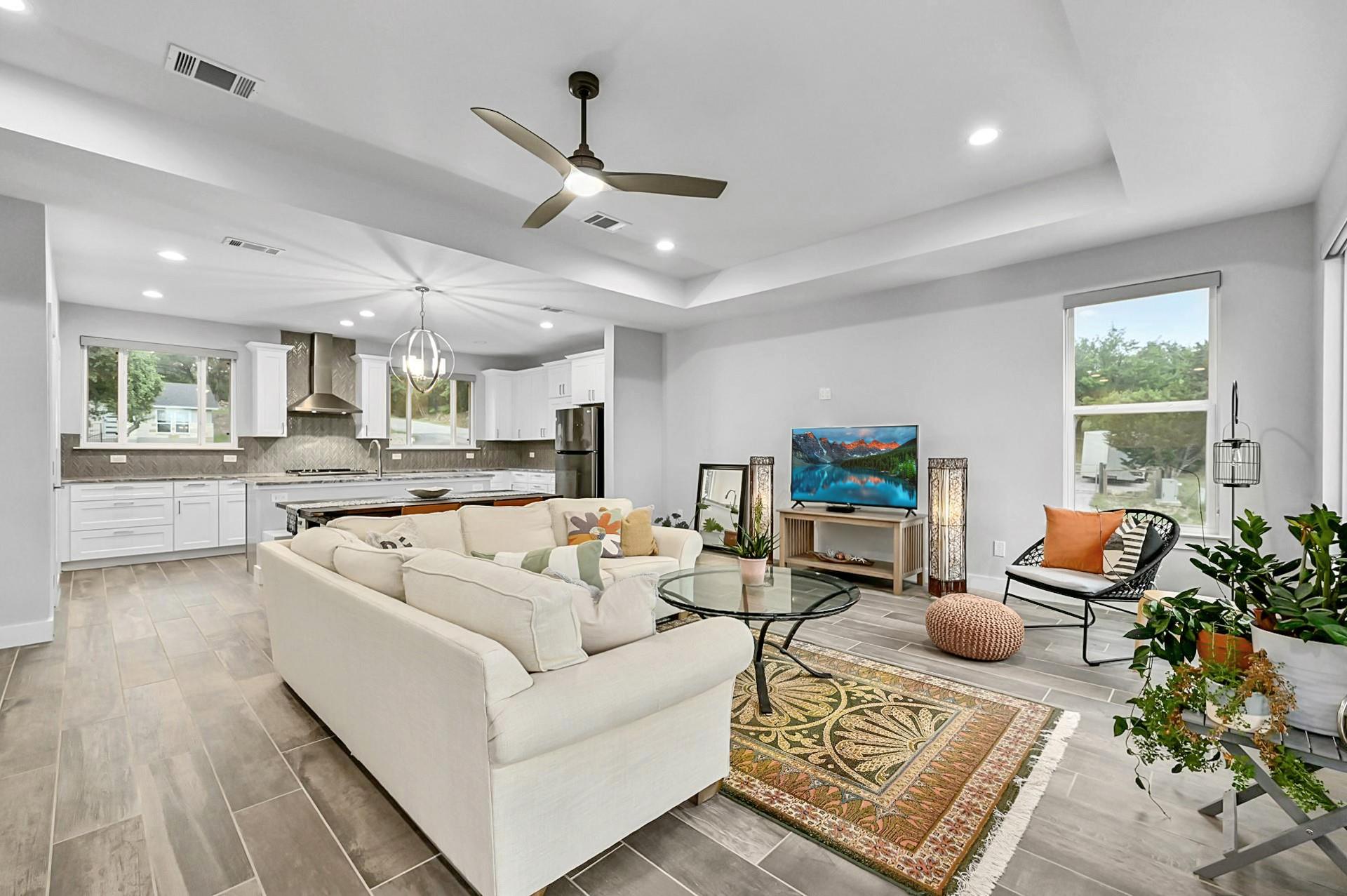 21201 Norris Cv, Lago Vista, TX 78645