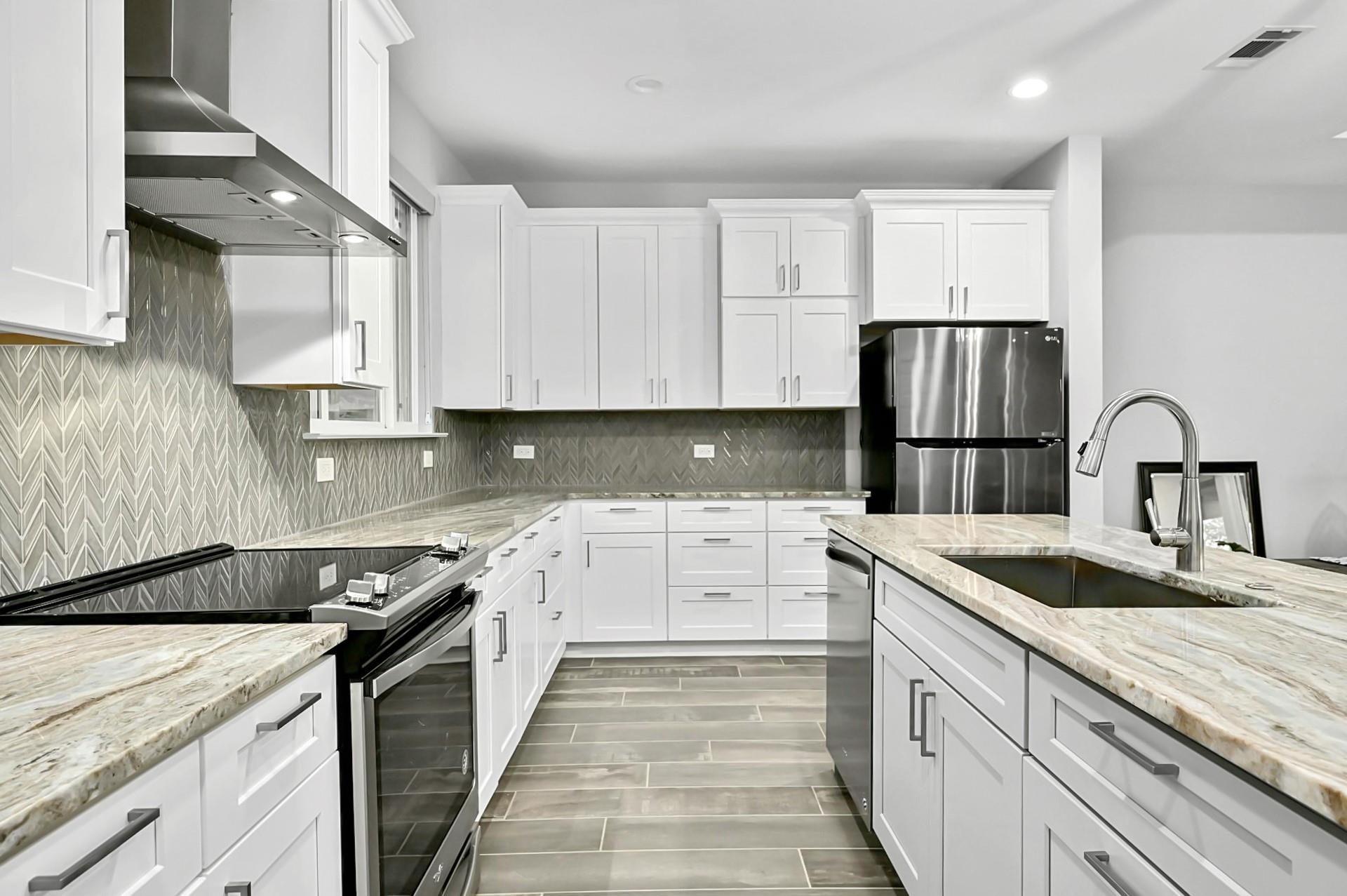 21201 Norris Cv, Lago Vista, TX 78645